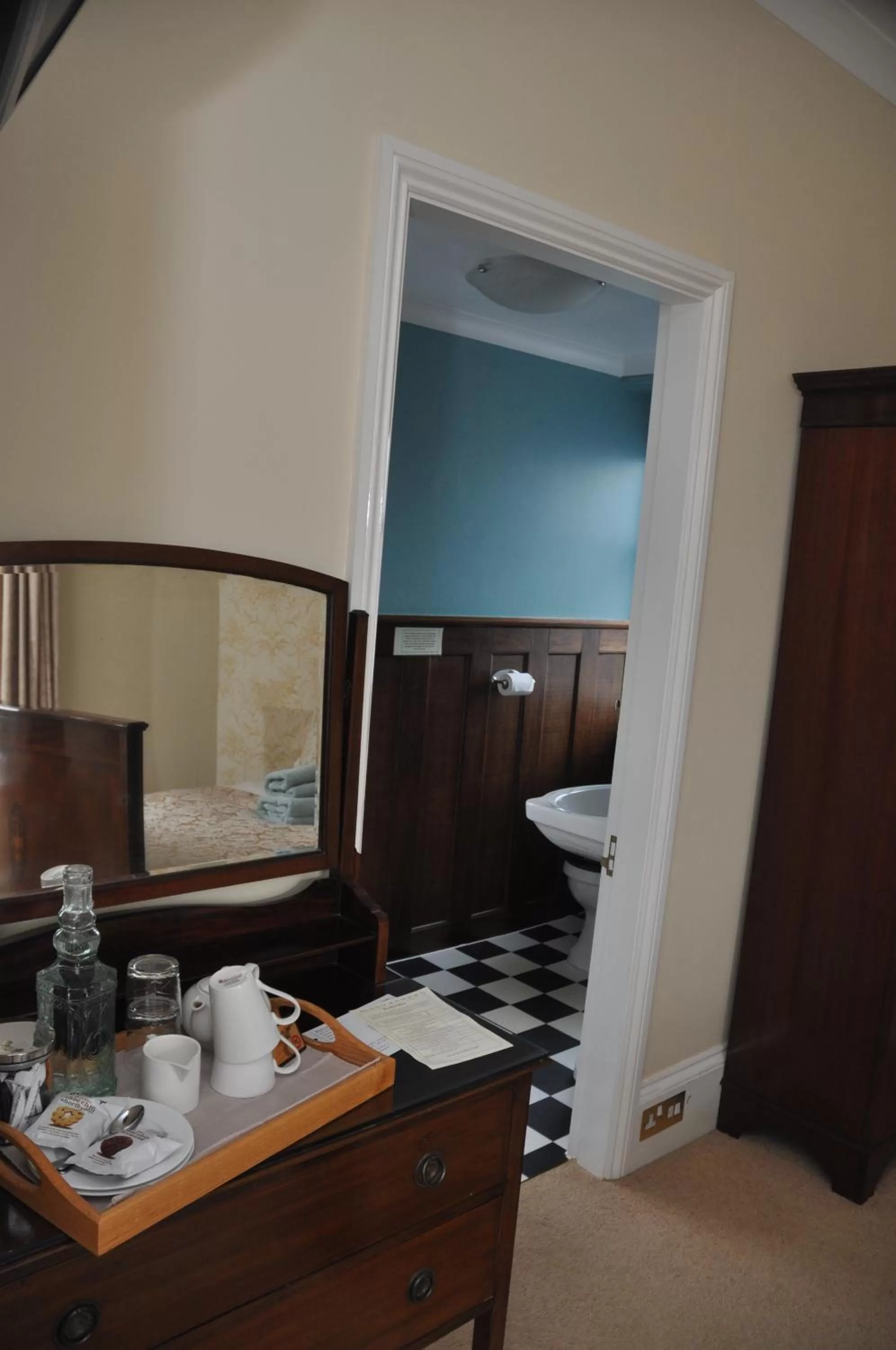 Decorative detail, Bed in Bank House B and B