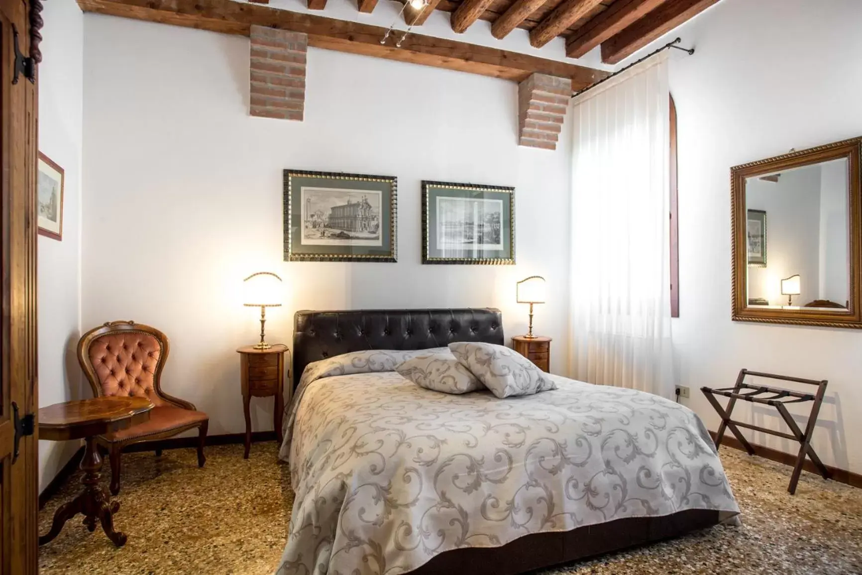 Photo of the whole room, Bed in Ca' Santo Spirito B&B