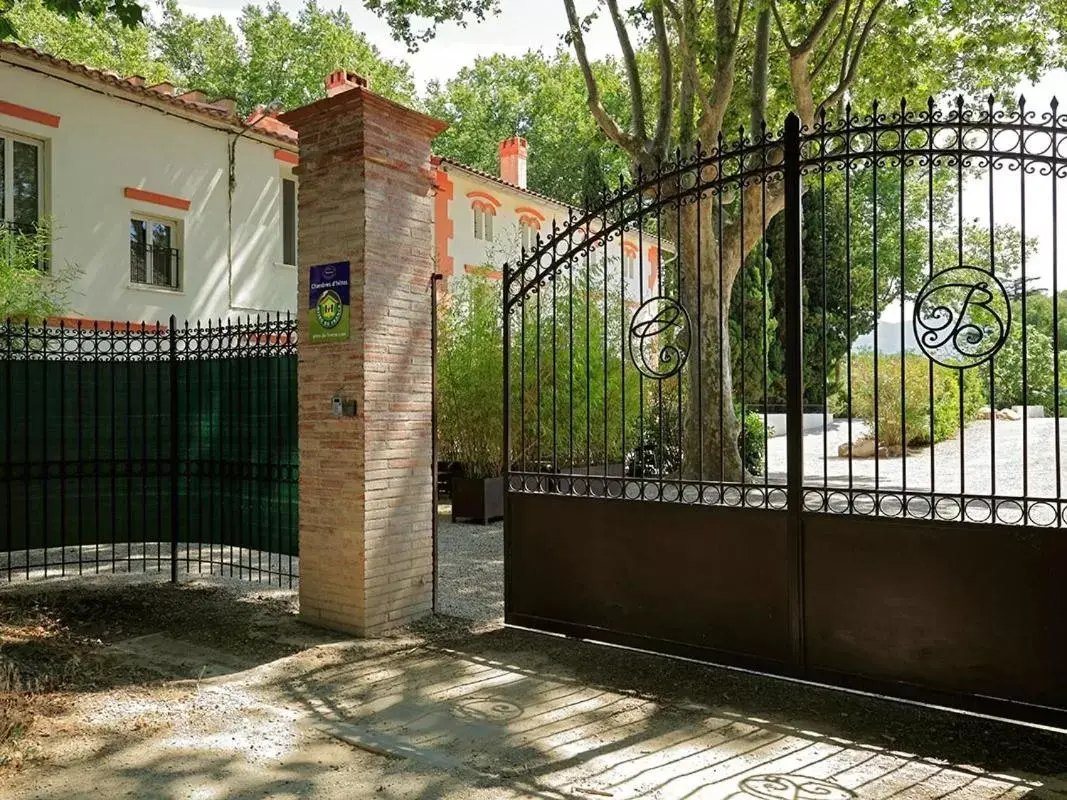 Property building in Domaine Castell de Blés