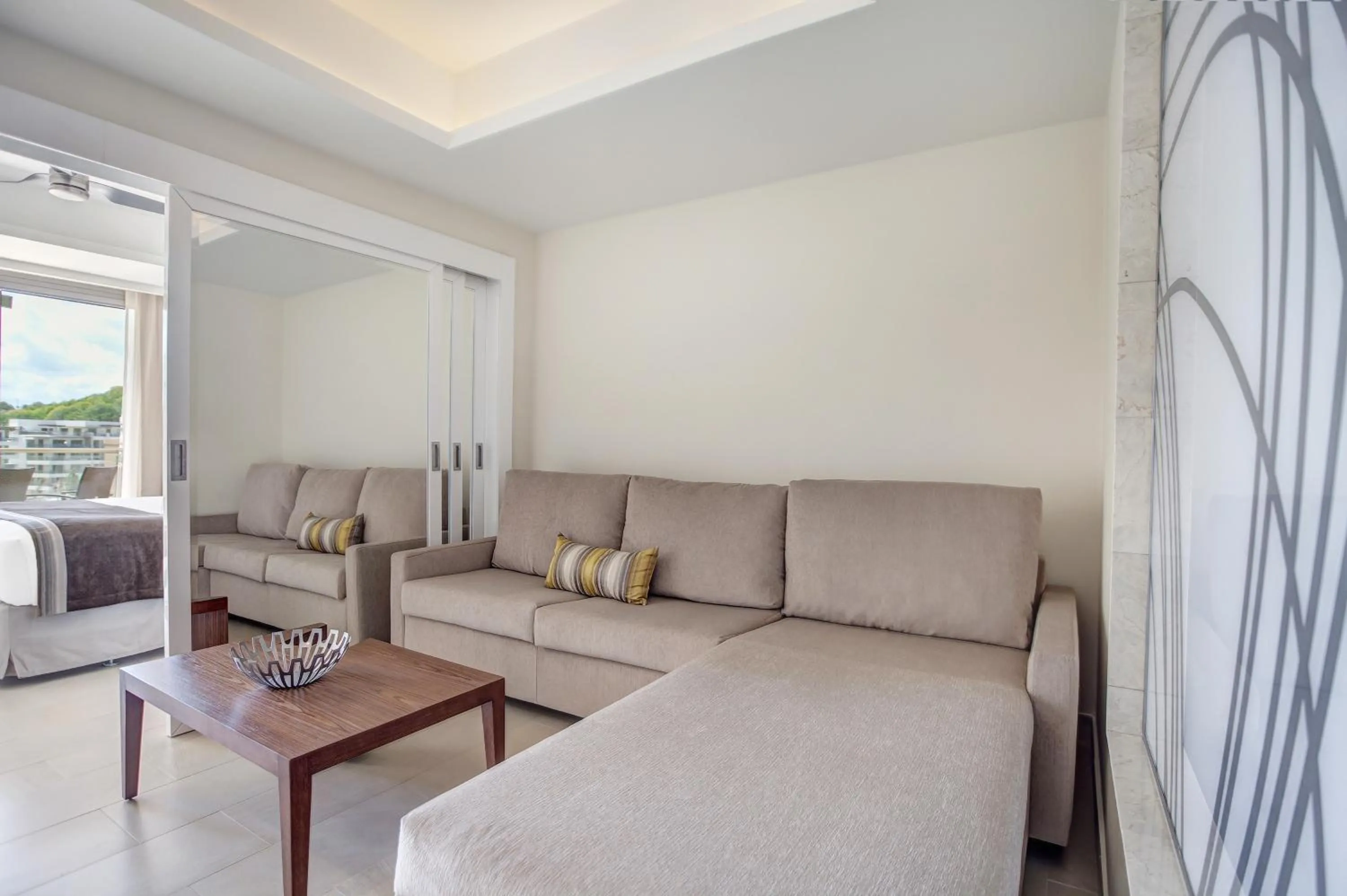 Living room in Royalton Saint Lucia, An Autograph Collection All-Inclusive Resort