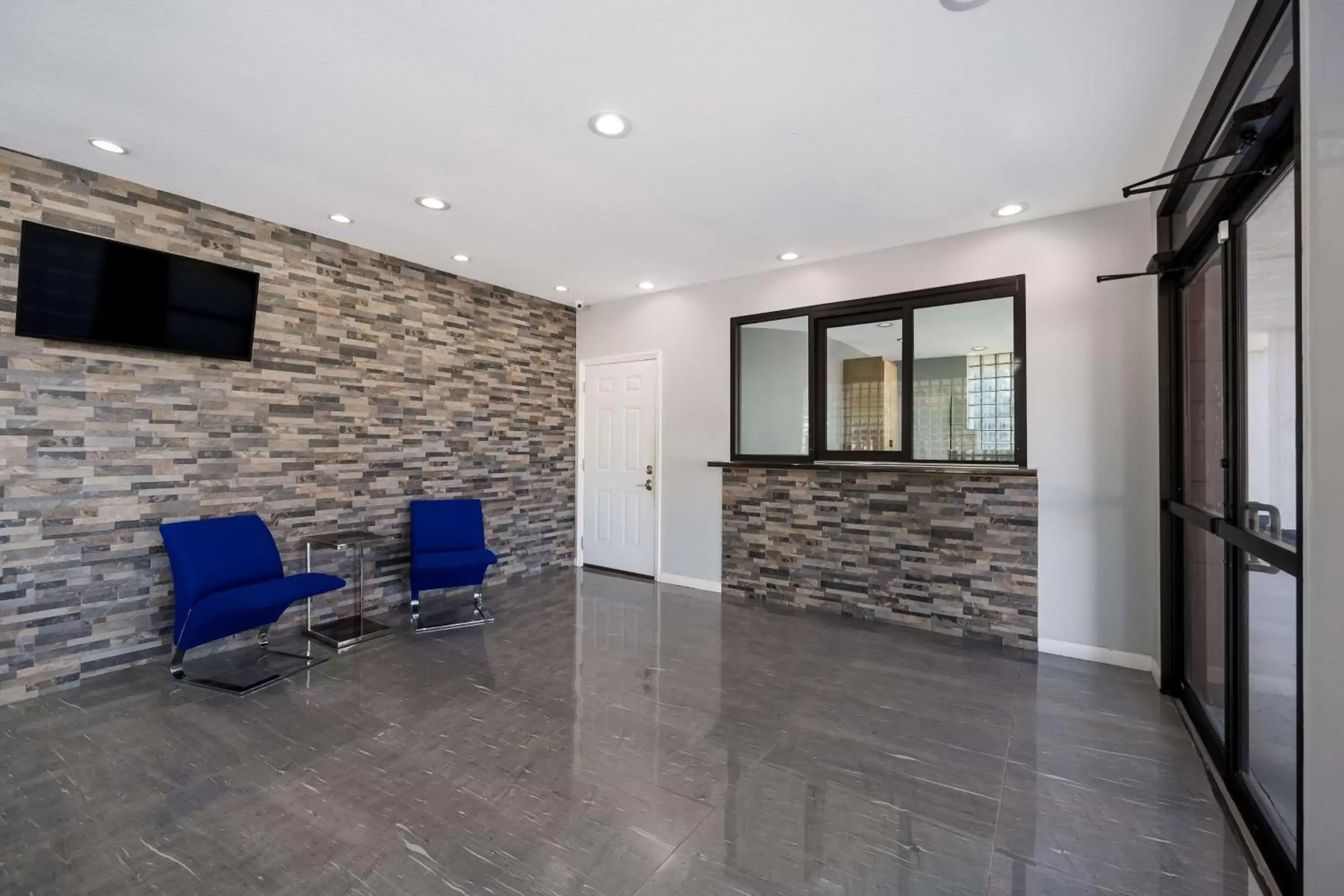 Lobby or reception in SureStay Hotel by Best Western Spring North Houston Lobby or reception in SureStay Hotel by Best Western Spring North Houston