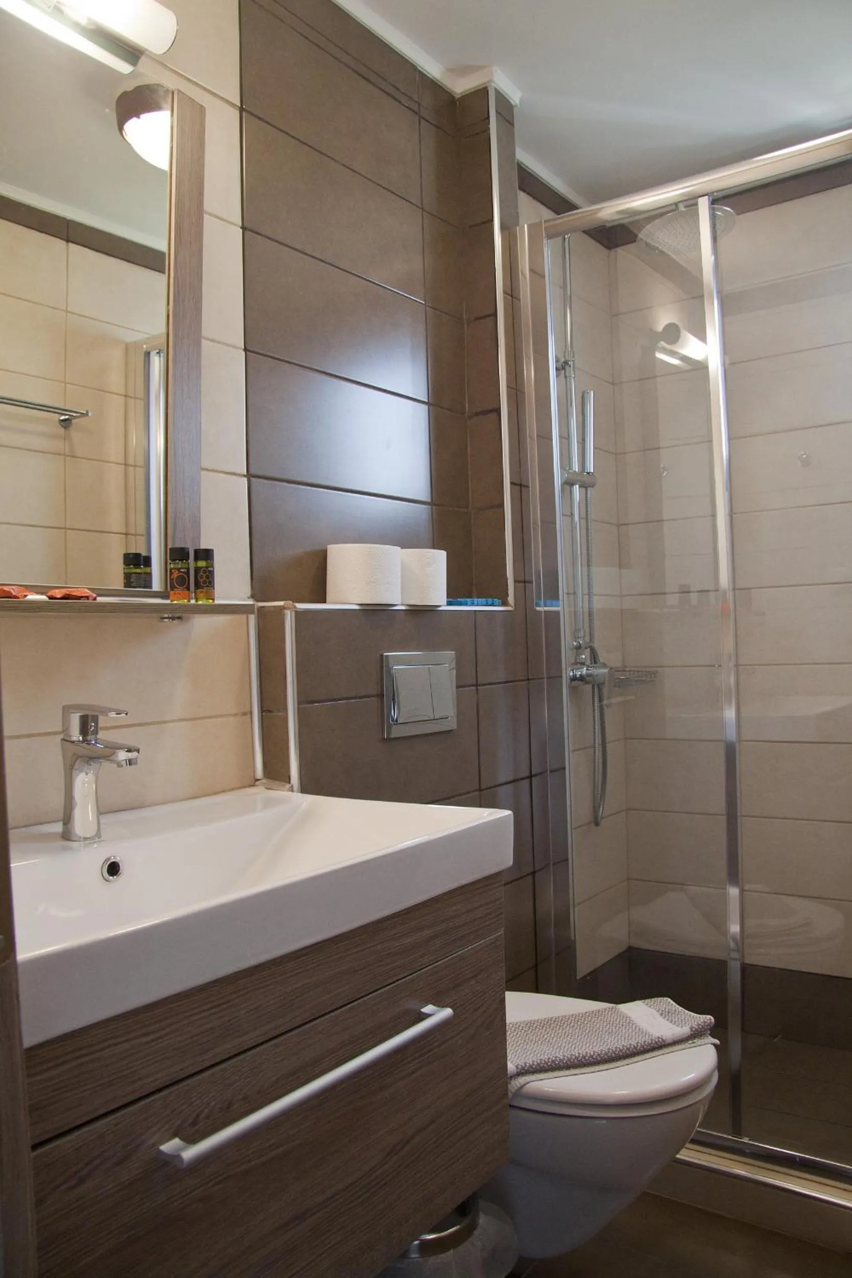 Shower in Danaos Hotel