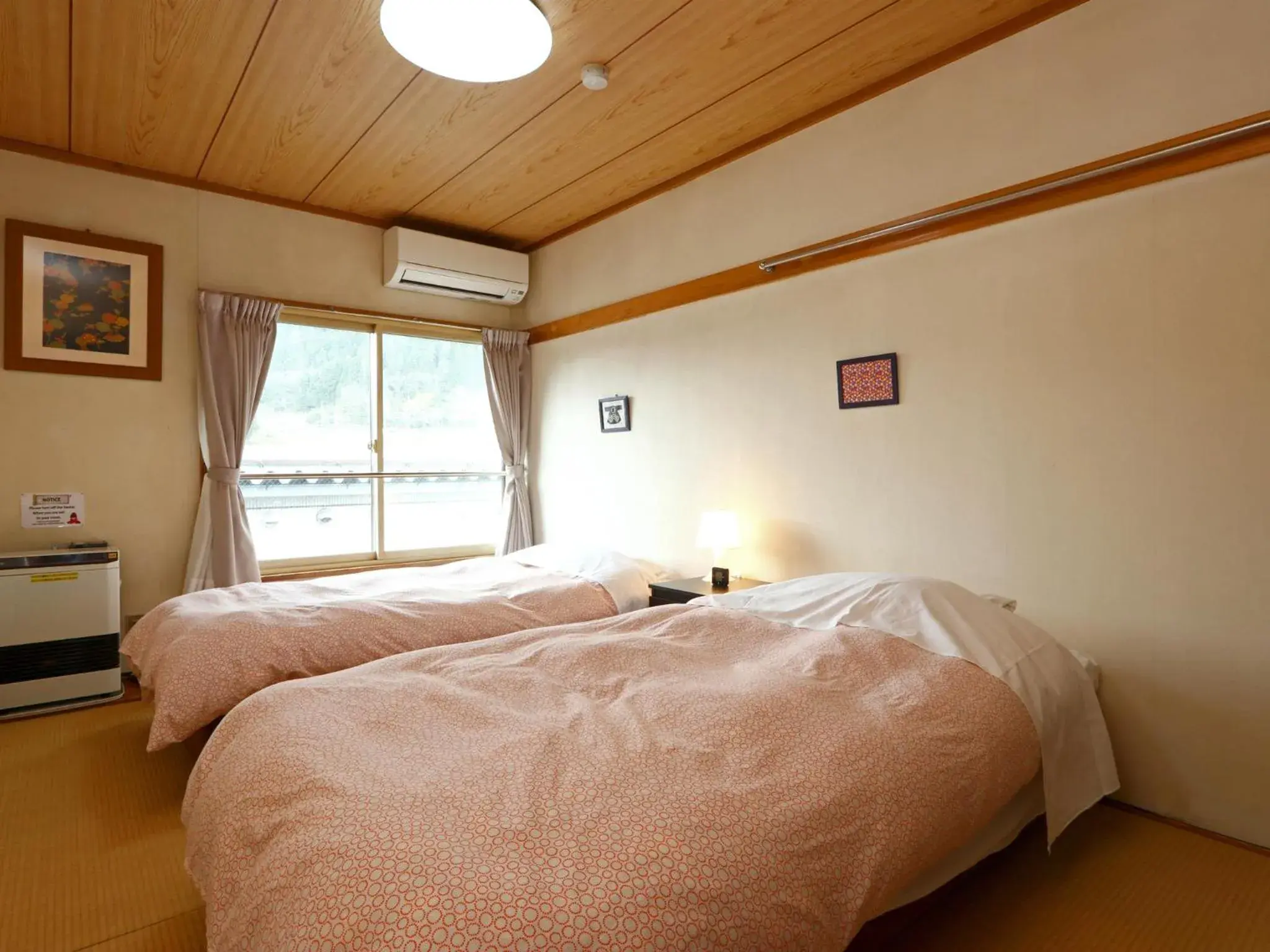 Bedroom, Bed in Belle Vue Nishiura