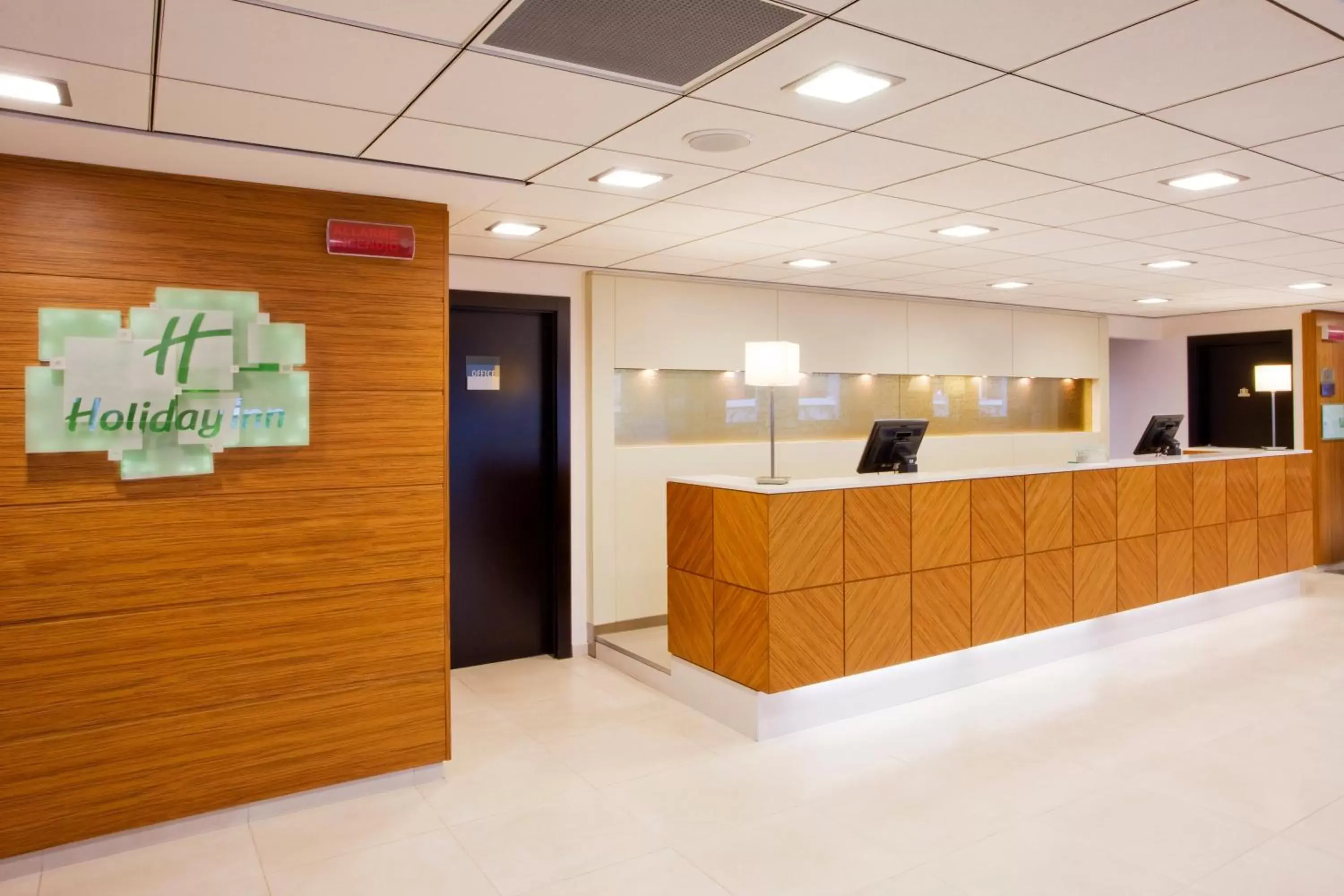 Lobby or reception, Lobby/Reception in Holiday Inn Salerno-Cava De' Tirreni, an IHG Hotel