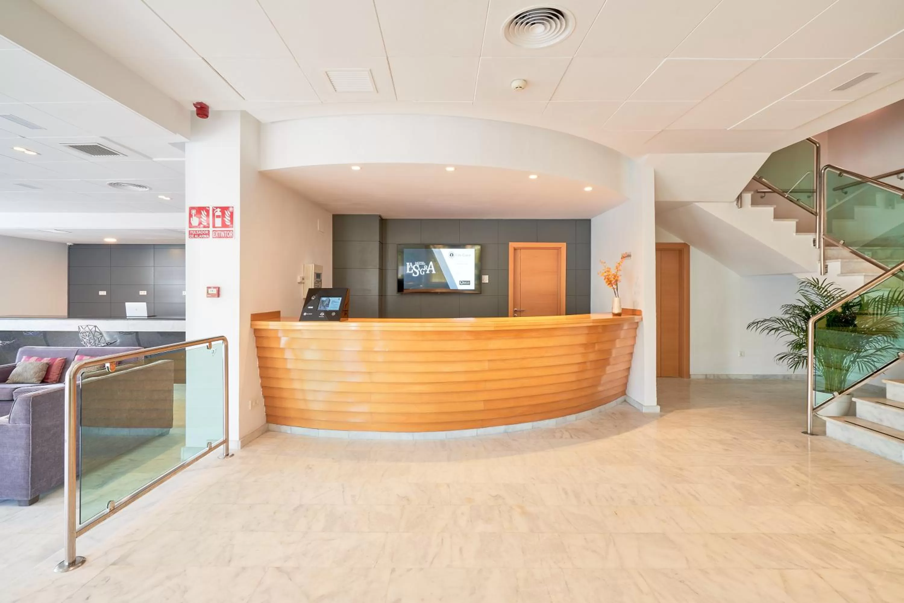 Smart Hotel La Sagra