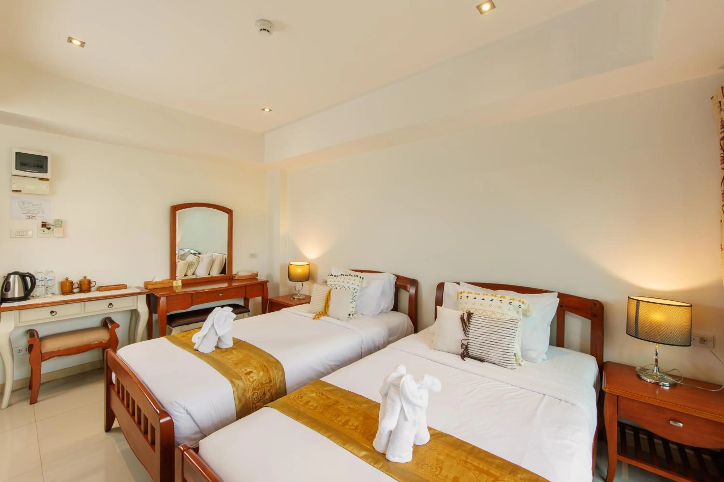 Bed in Rendezvous Classic House