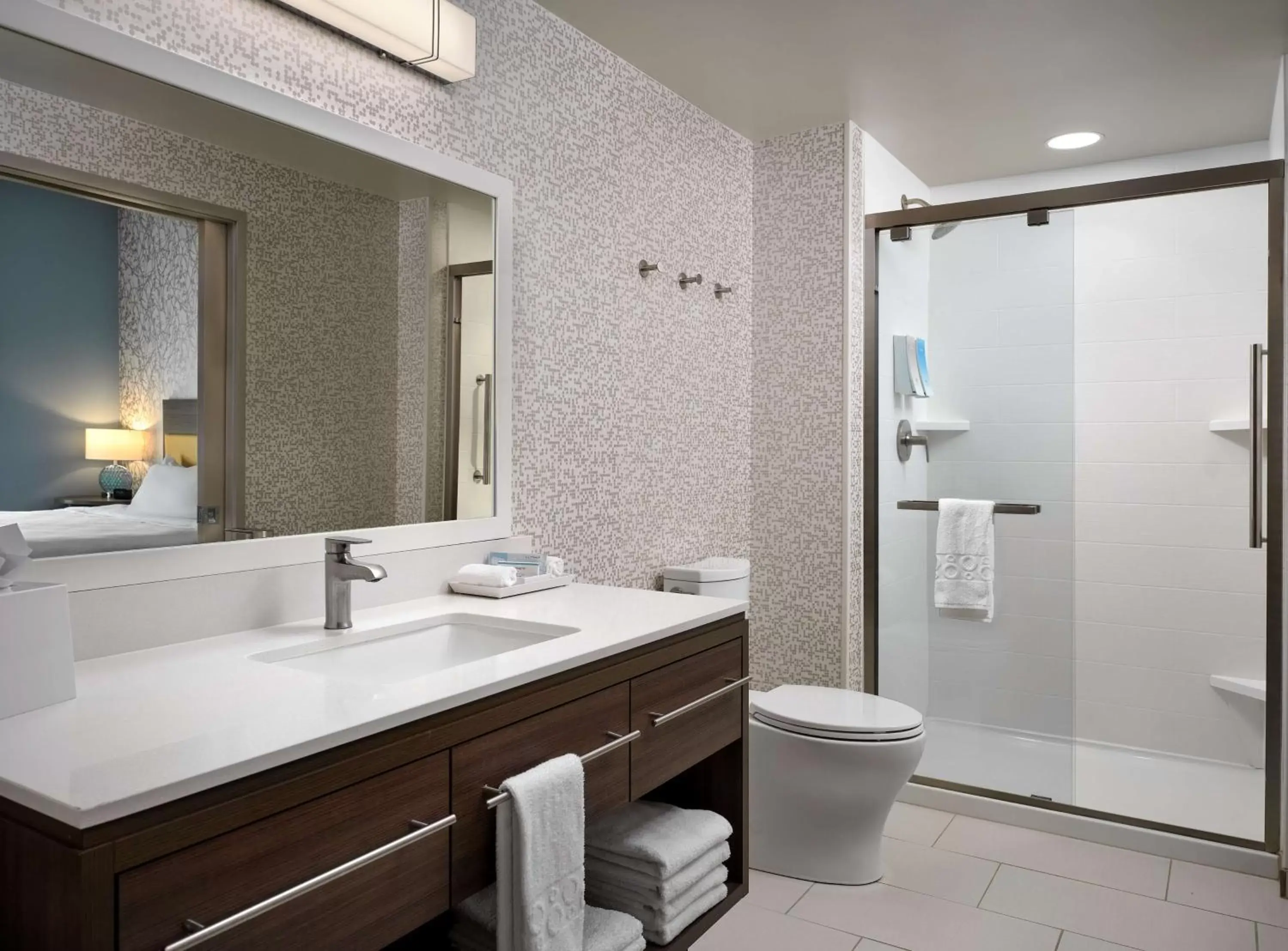 Bathroom in Home2 Suites By Hilton Fishers Indianapolis Northeast