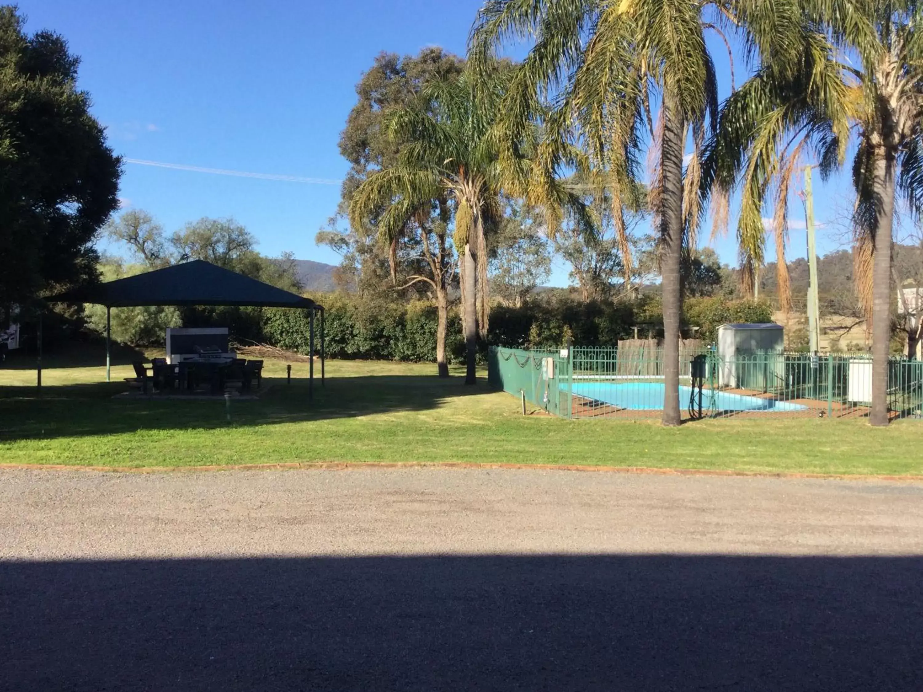 Swimming Pool in Aberdeen Motel