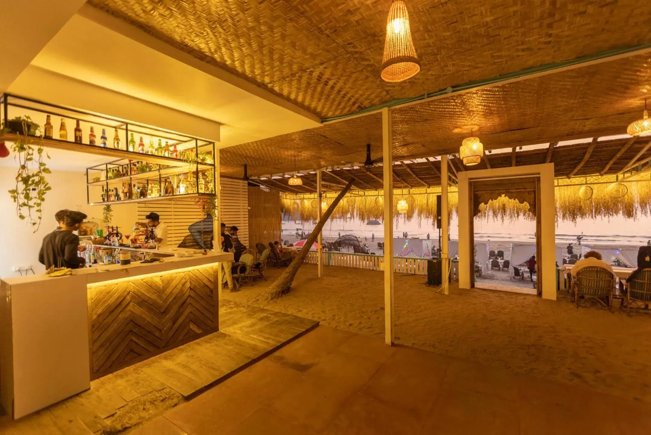 Restaurant/places to eat in The Shore beach resort Restaurant/places to eat in The Shore beach resort