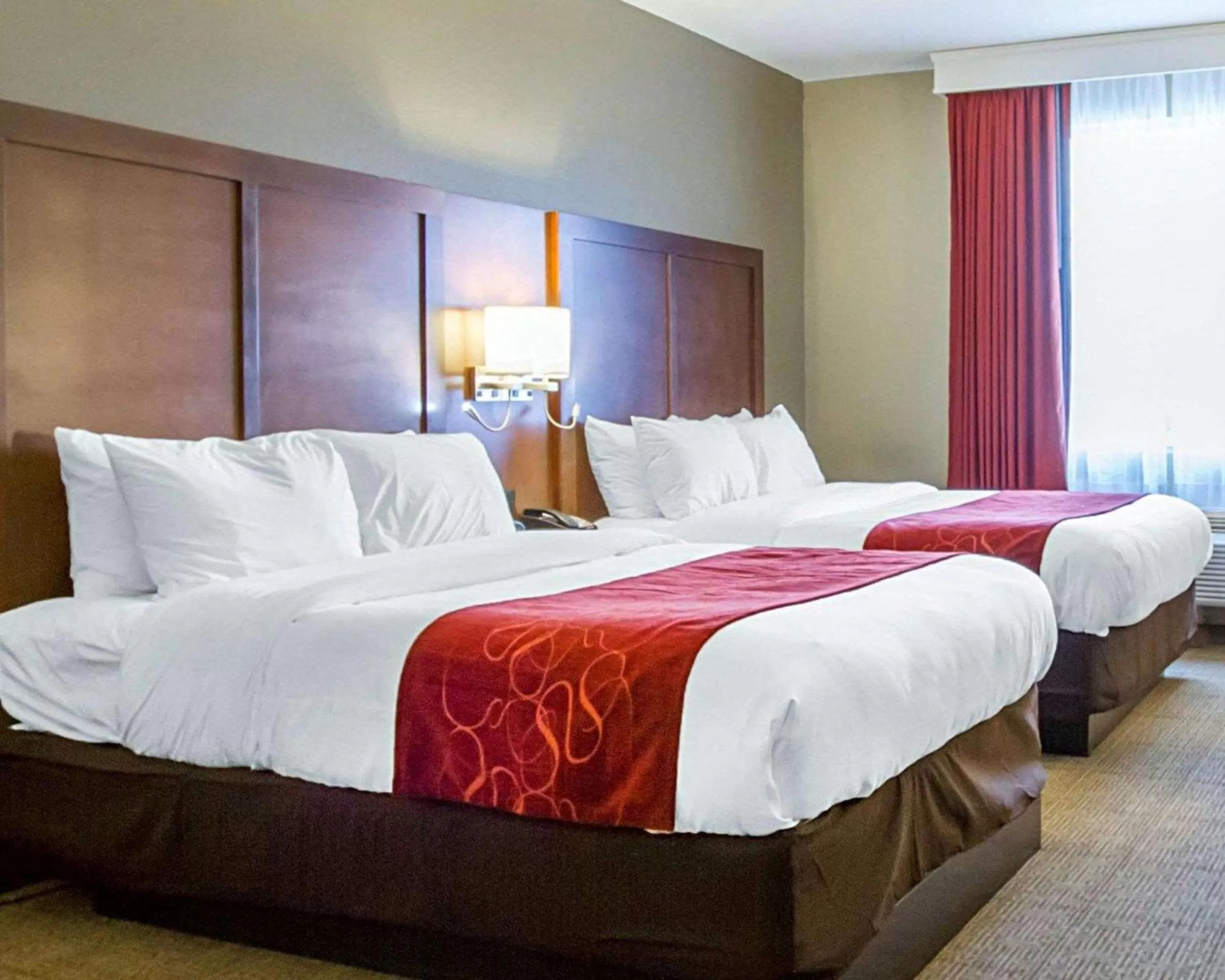 Photo of the whole room, Bed in Comfort Suites Abilene Central