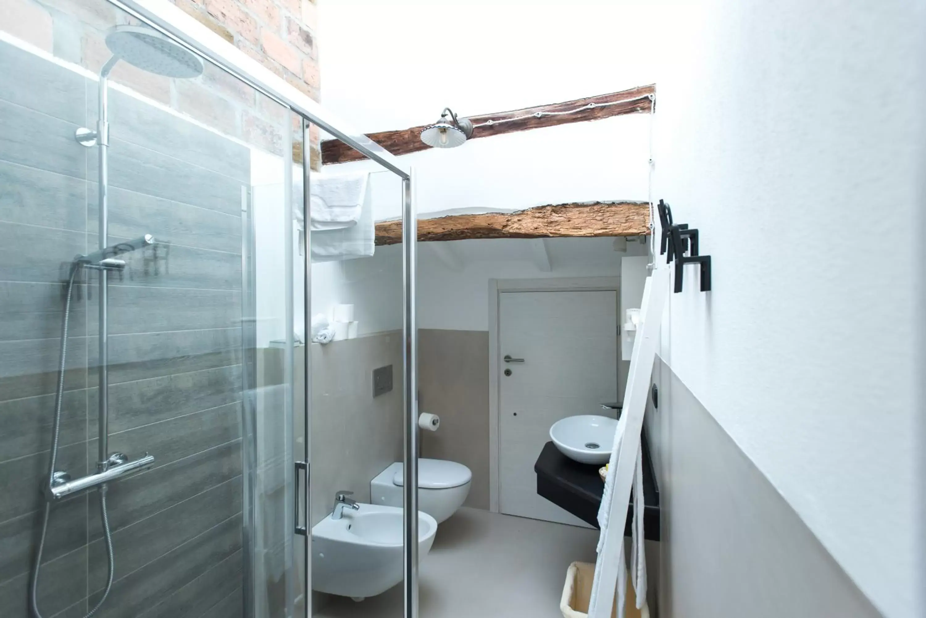 Toilet, Bathroom in Luna Sul Tetto