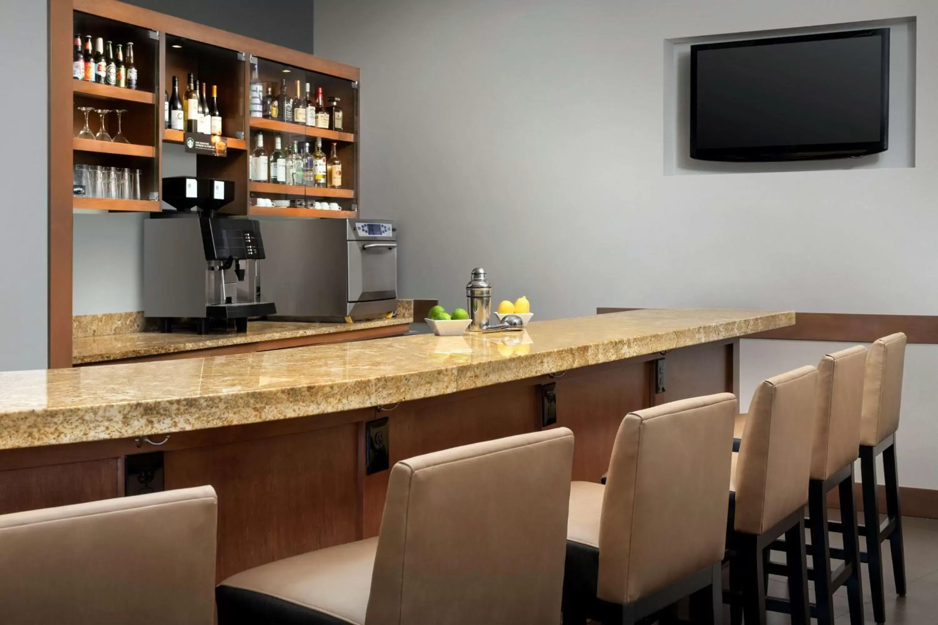 Lounge or bar, Lounge/Bar in Hyatt Place Sugar Land