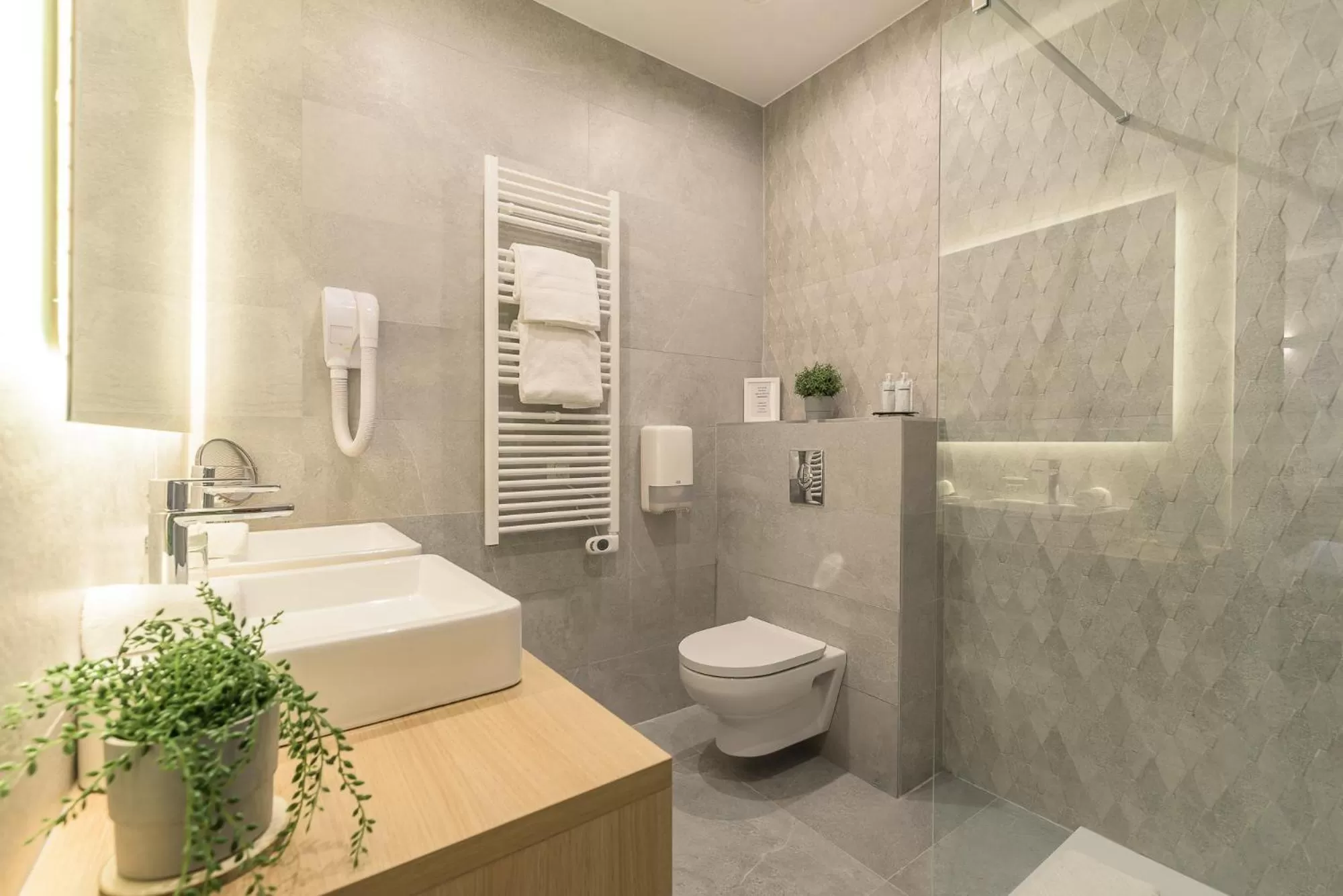 FastHôtel Biarritz Bidart Côte-Basque - Un hôtel FH Collection