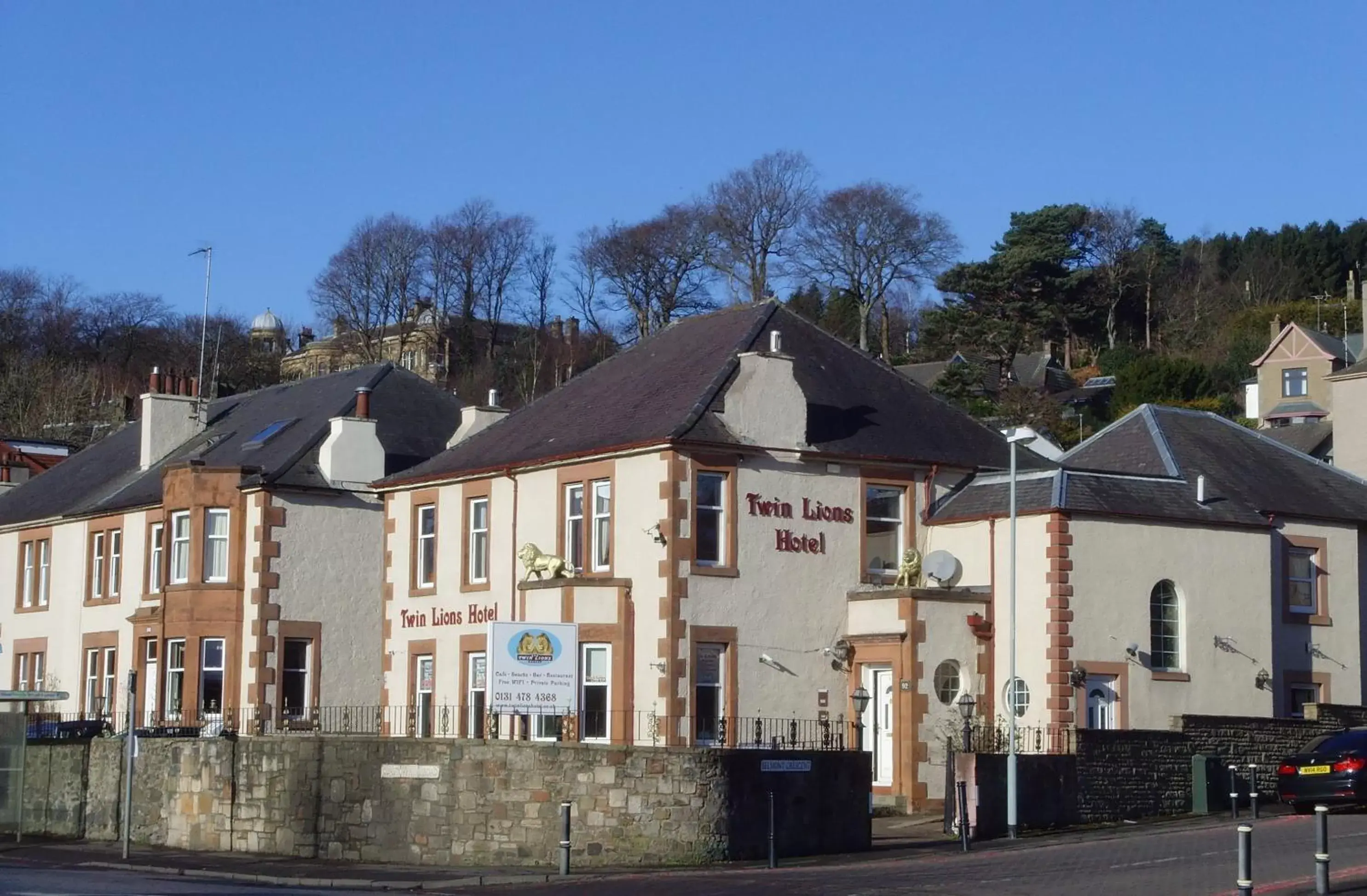 Facade/entrance, Property Building in Twin Lions Hotel