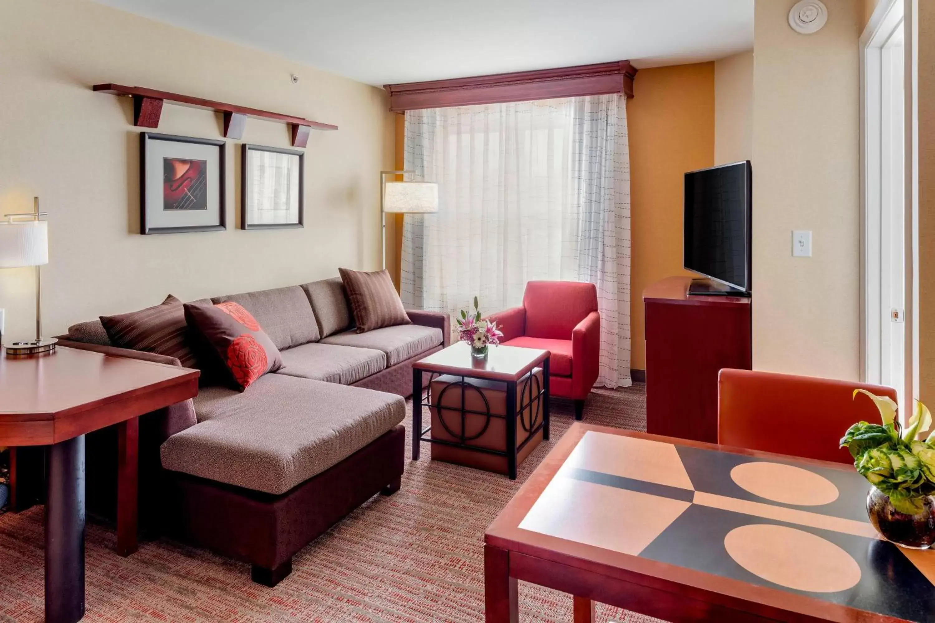 Living room, Seating Area in Residence Inn by Marriott Auburn