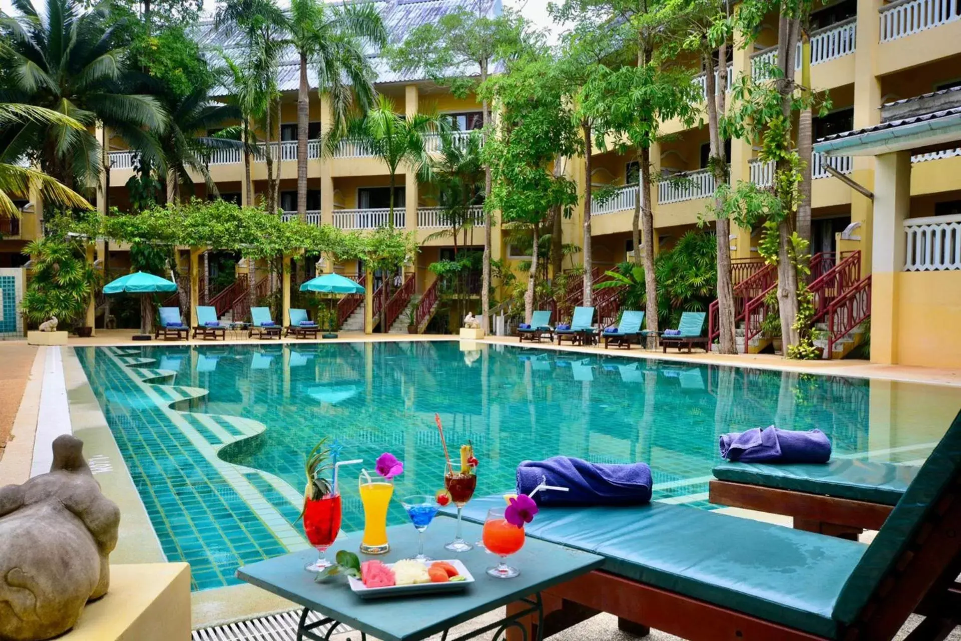 Communal lounge/ TV room, Swimming Pool in MW Krabi Beach Resort - SHA Extra Plus