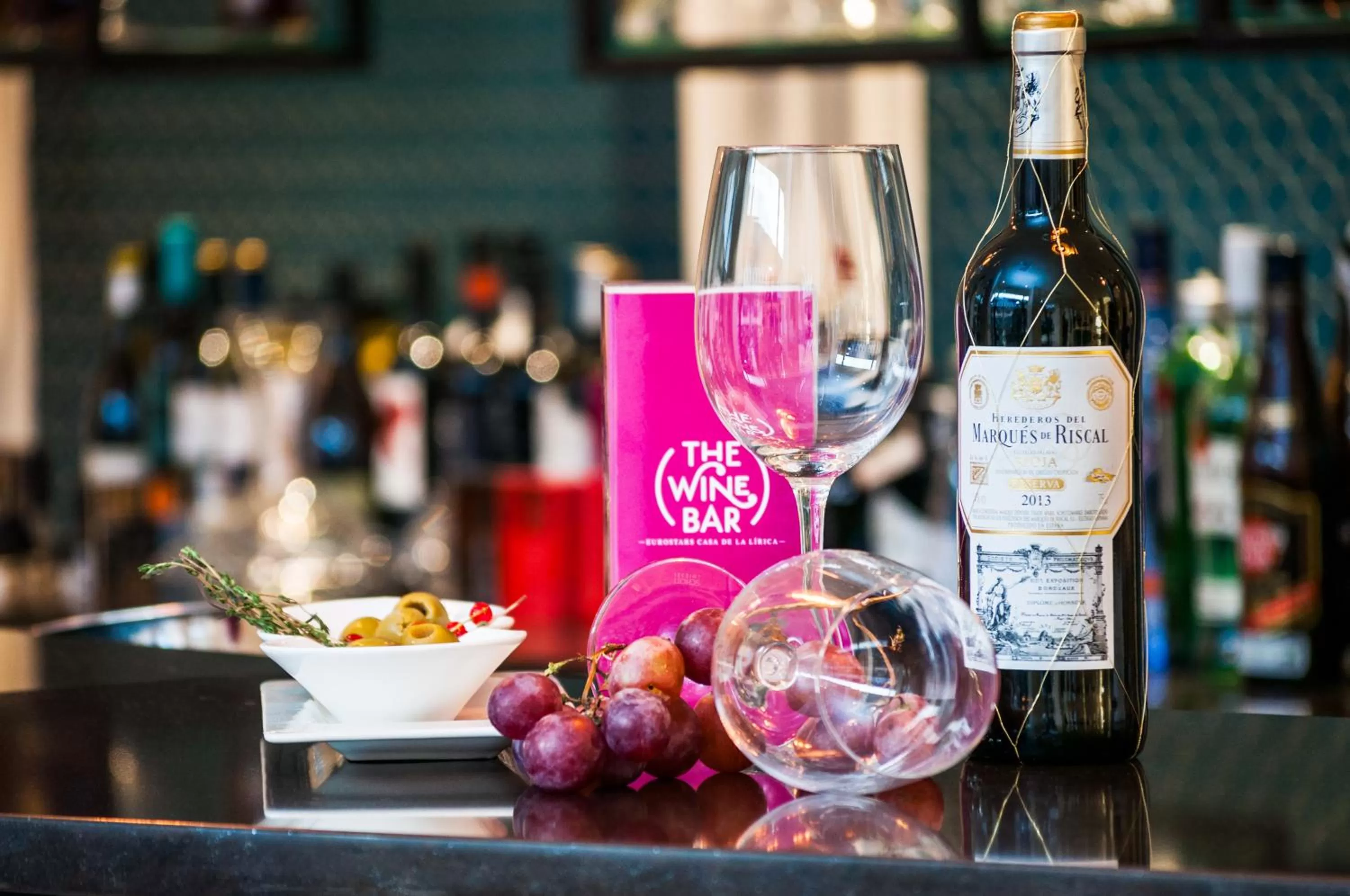 Lounge or bar in Eurostars Casa de la Lírica