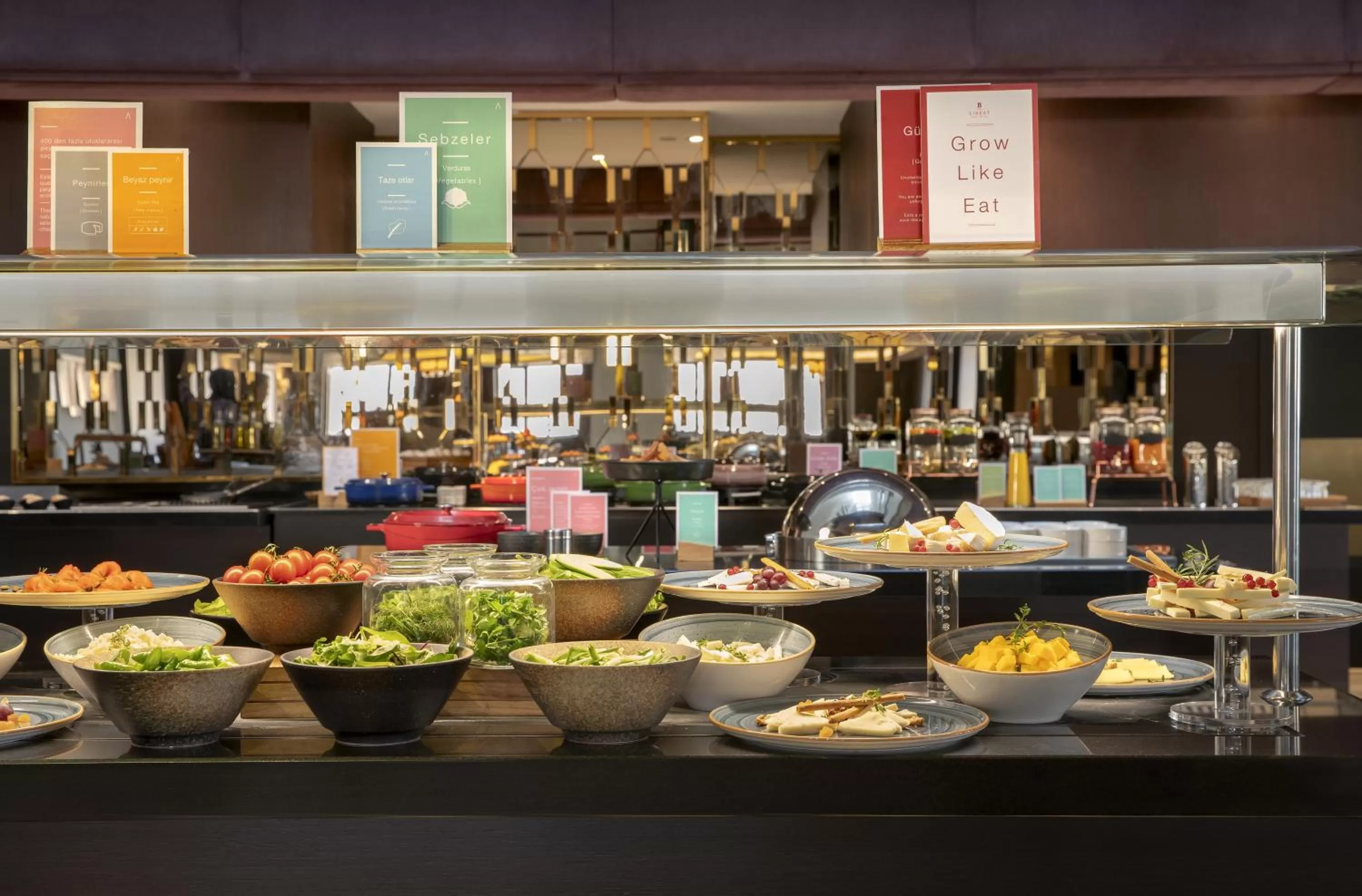 Continental breakfast in Barceló Istanbul