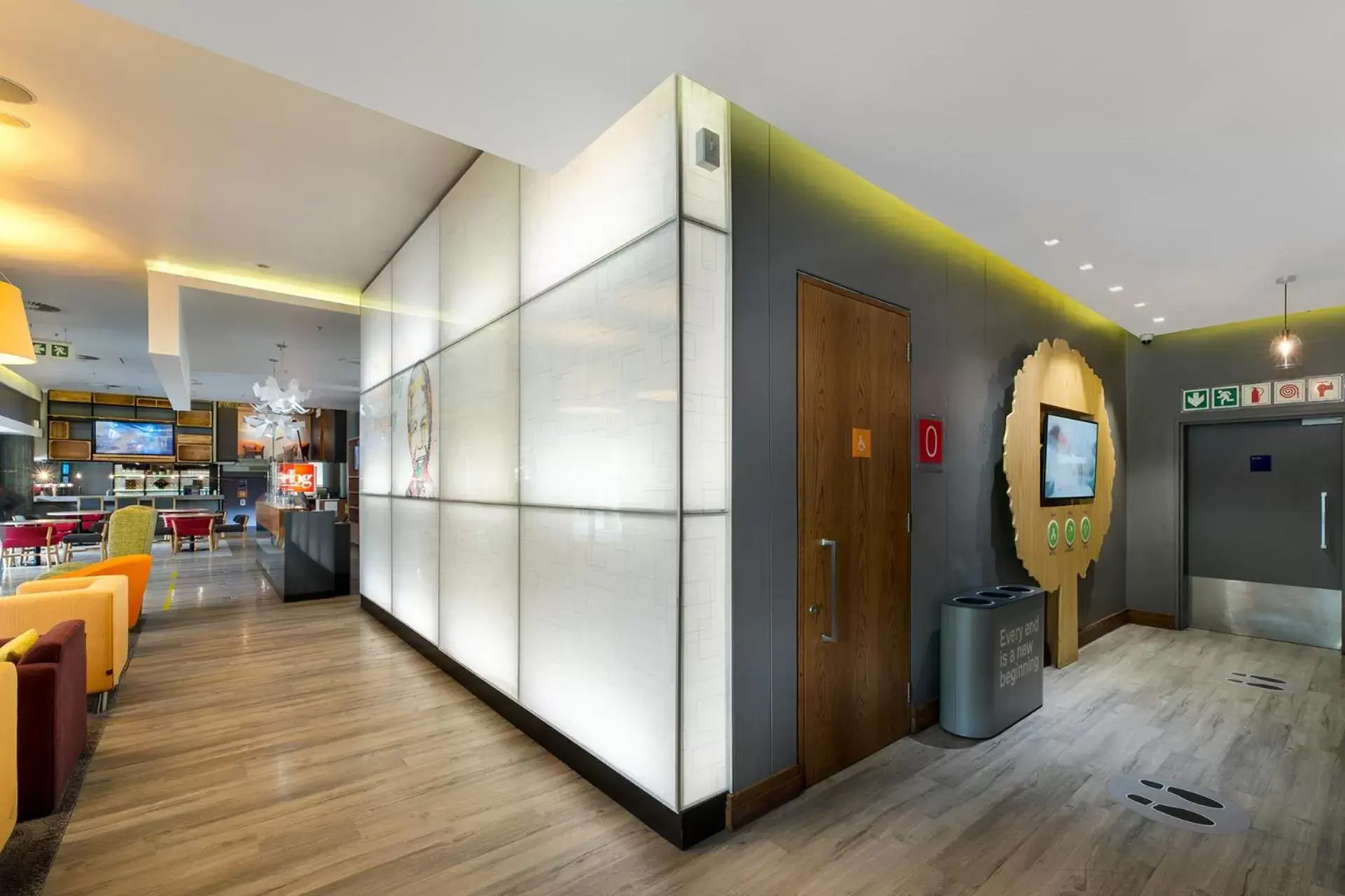 Lobby or reception in Park Inn by Radisson Cape Town Foreshore