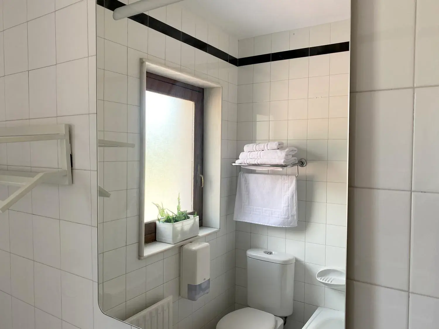 Bathroom in Hotel Avelina