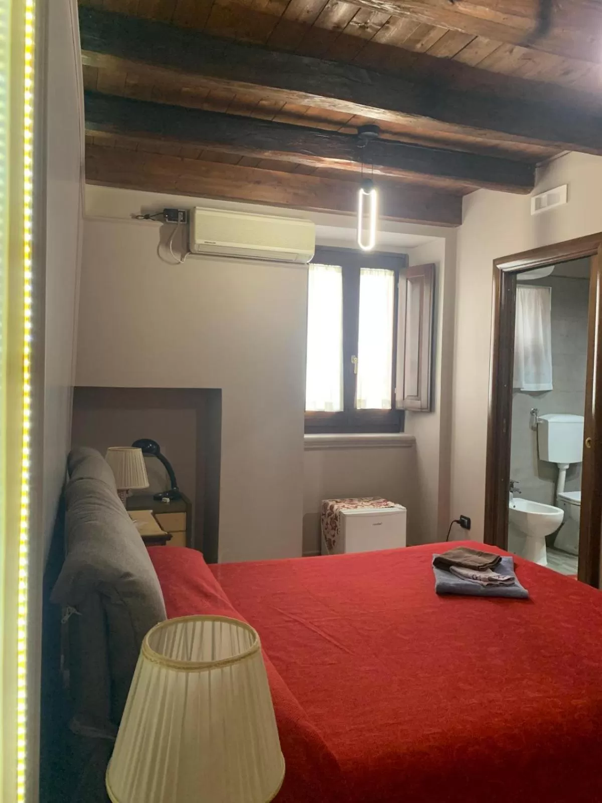 Bed in CD Romanello (Mura S. Cataldo)