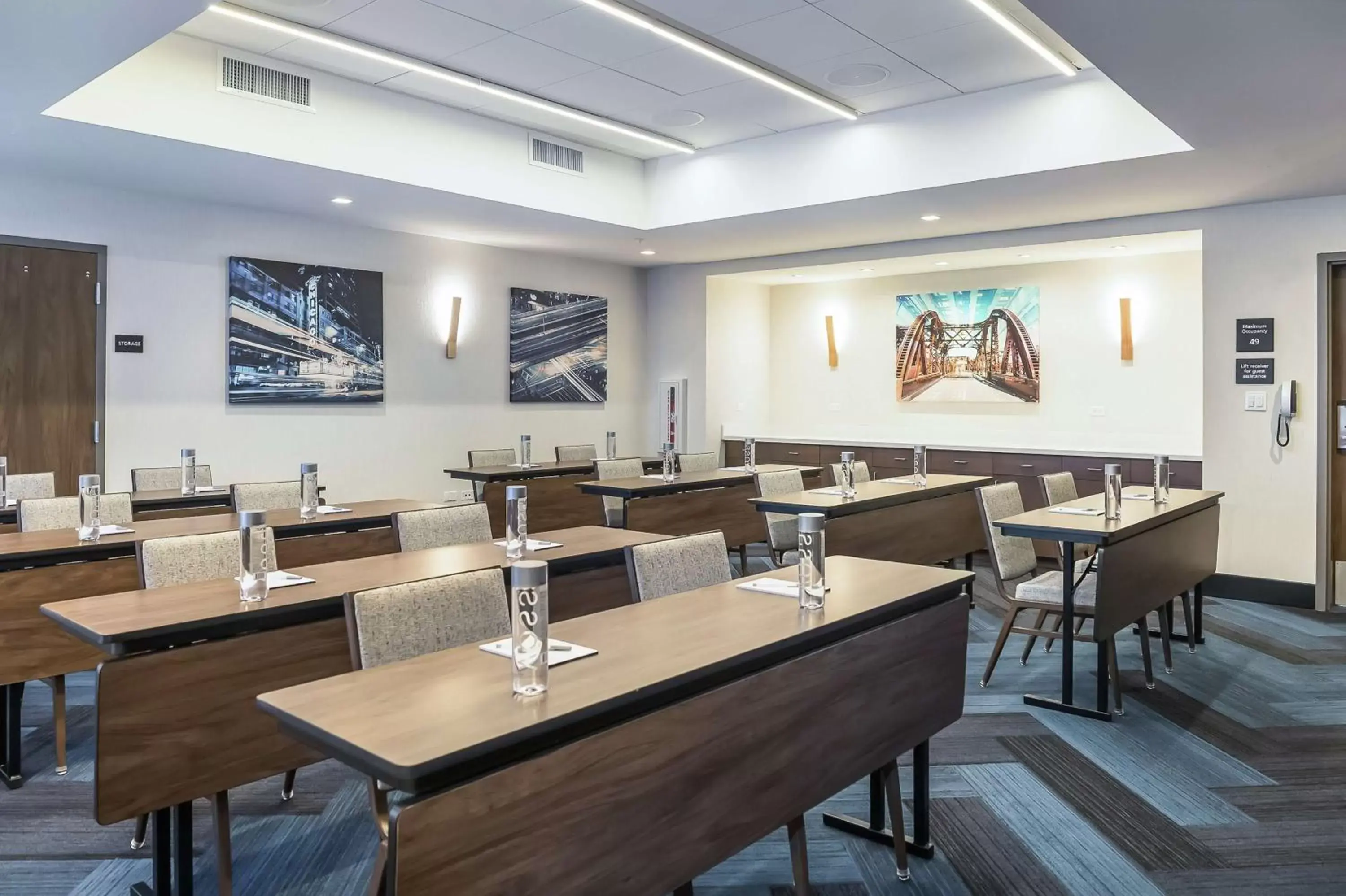 Meeting/conference room, Restaurant/Places to Eat in Hampton Inn & Suites Bridgeview Chicago, Il