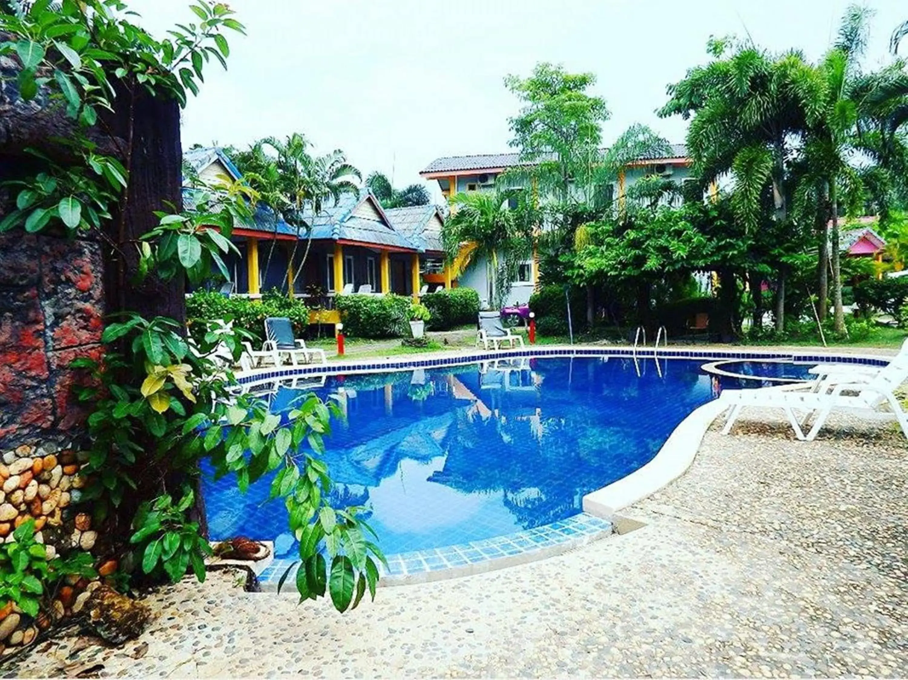 Swimming Pool in Lanta New Beach Bungalows - SHA Plus