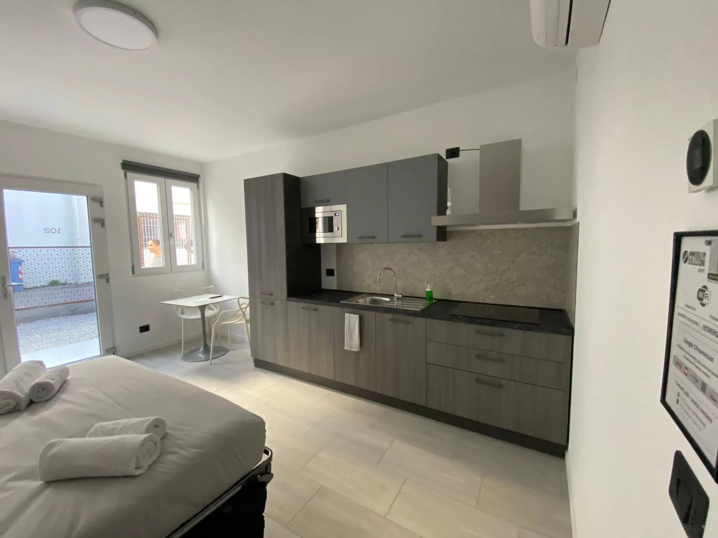 Kitchen or kitchenette, Kitchen/Kitchenette in Corridoni33 - Immobili e Soluzioni Rent