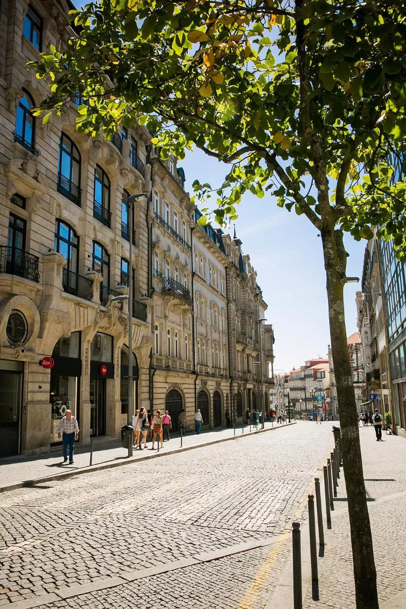 Street view in Pestana Porto - A Brasileira, City Center & Heritage Building