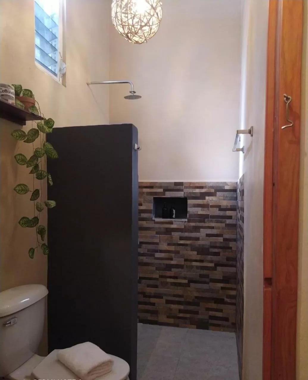 Shower in Hotel Sur Bacalar