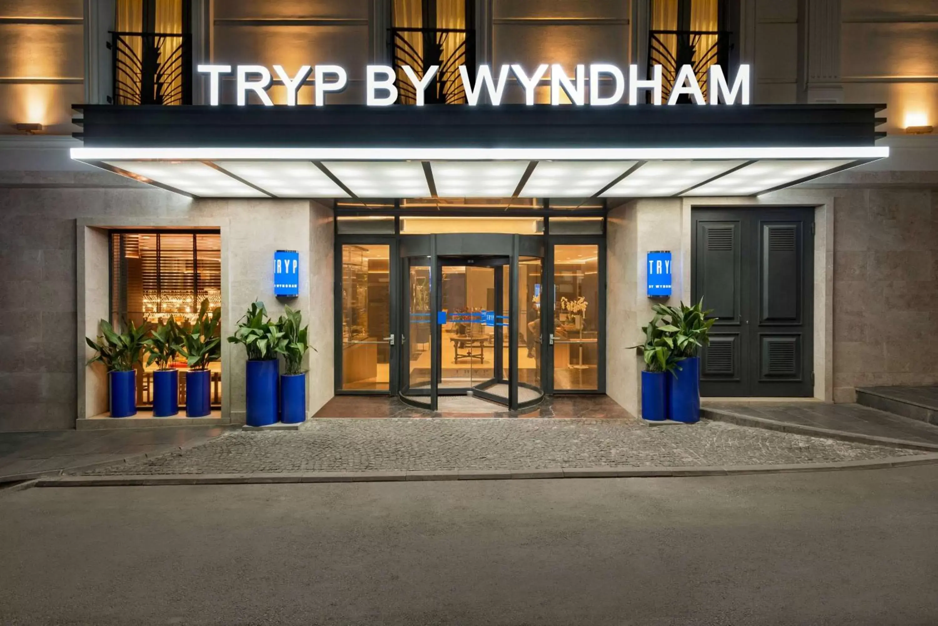 Property building in TRYP By Wyndham Istanbul Sisli Hotel