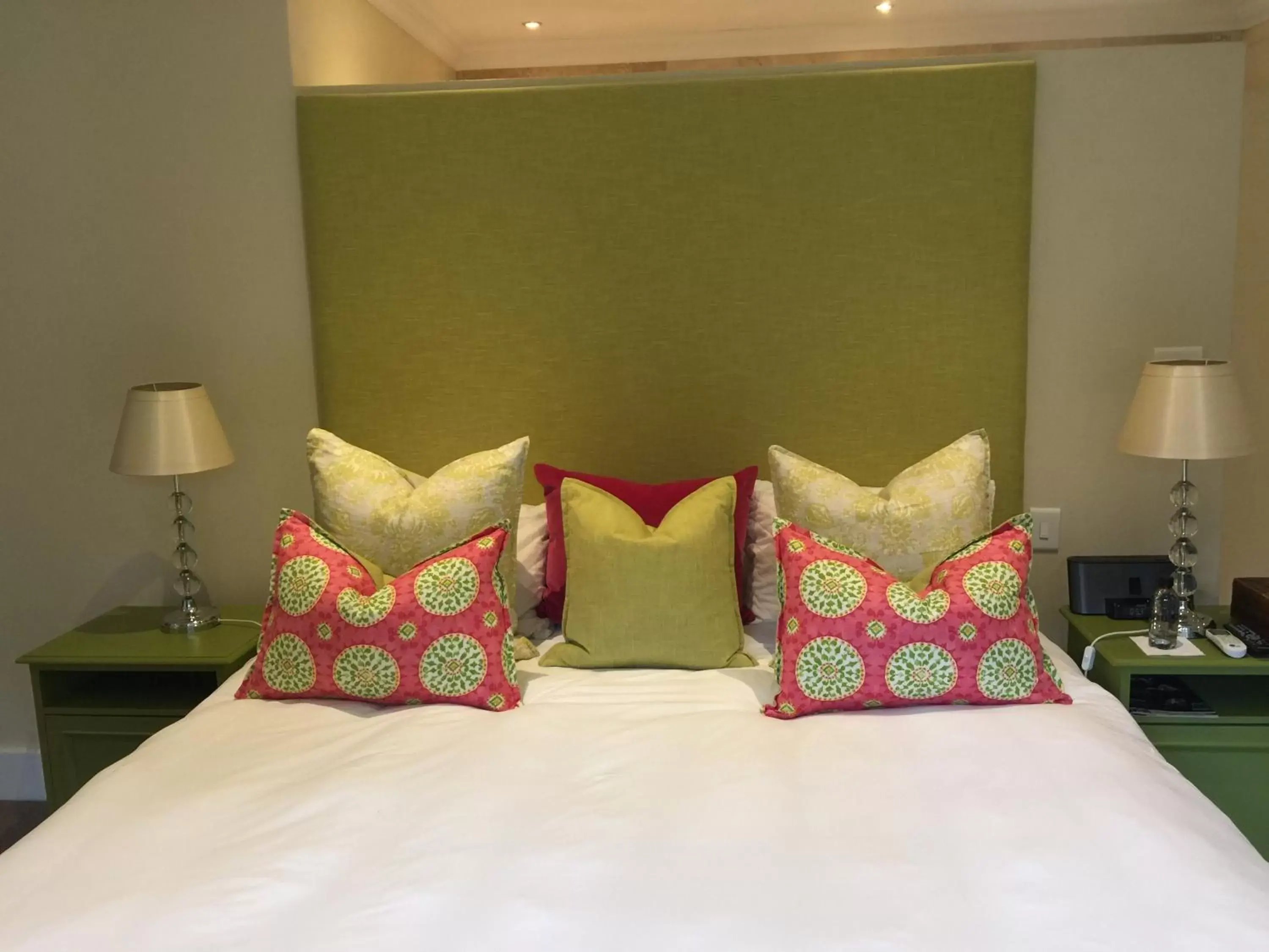 Bed in Parkwood Boutique Hotel