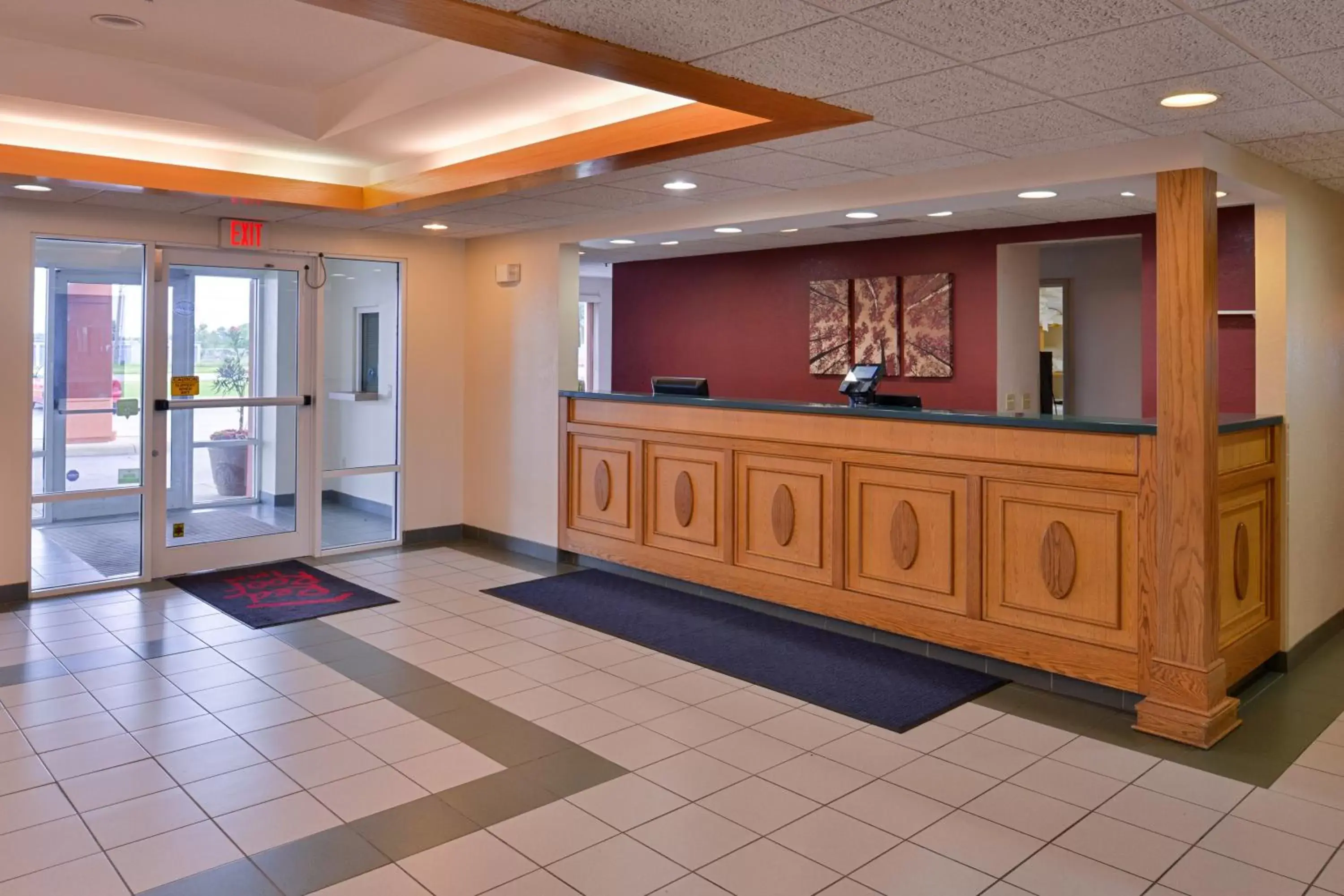 Lobby or reception, Lobby/Reception in Red Roof Inn Clyde