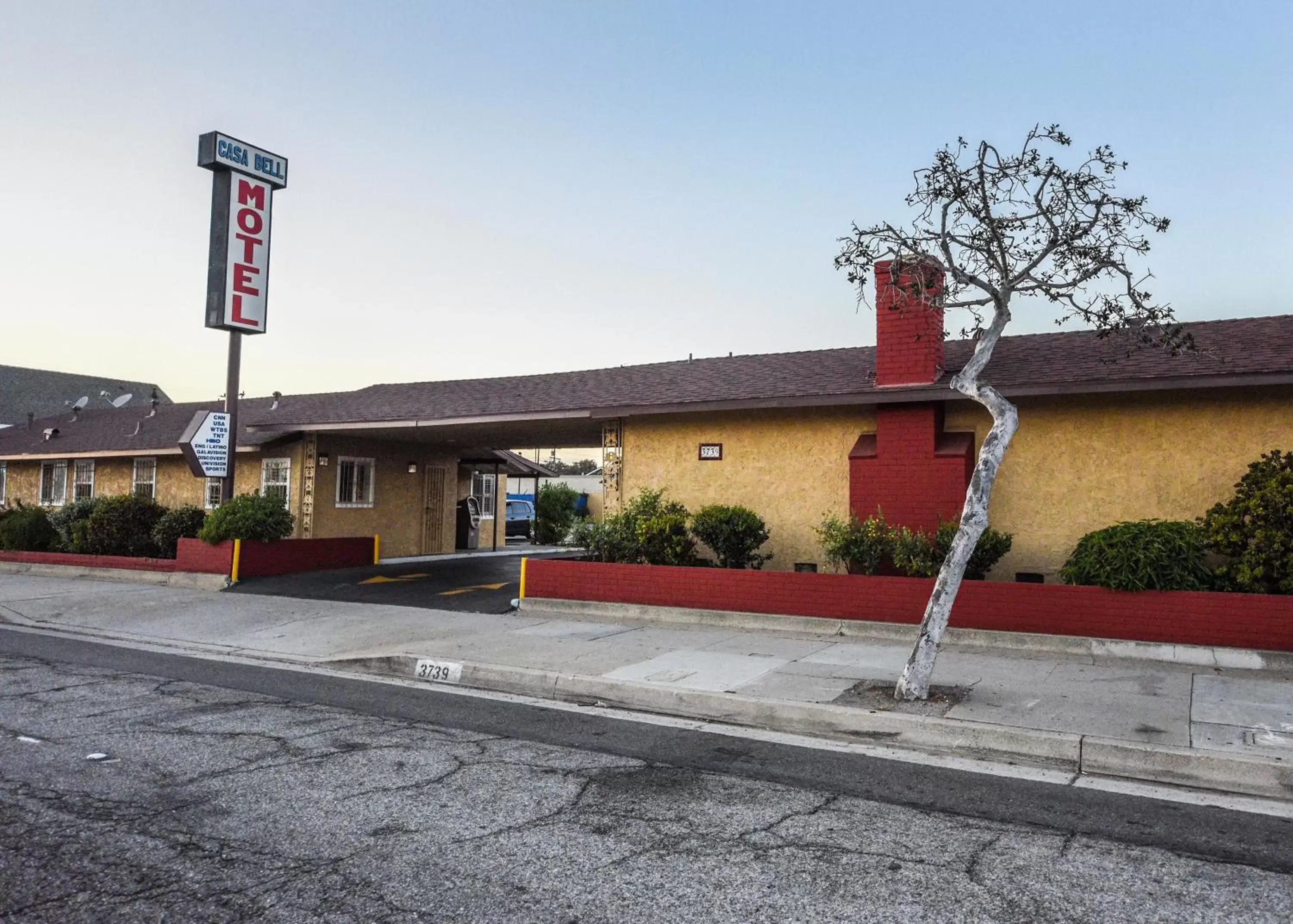 Property Building in Casa Bell Motel, Los Angeles - LAX Airport