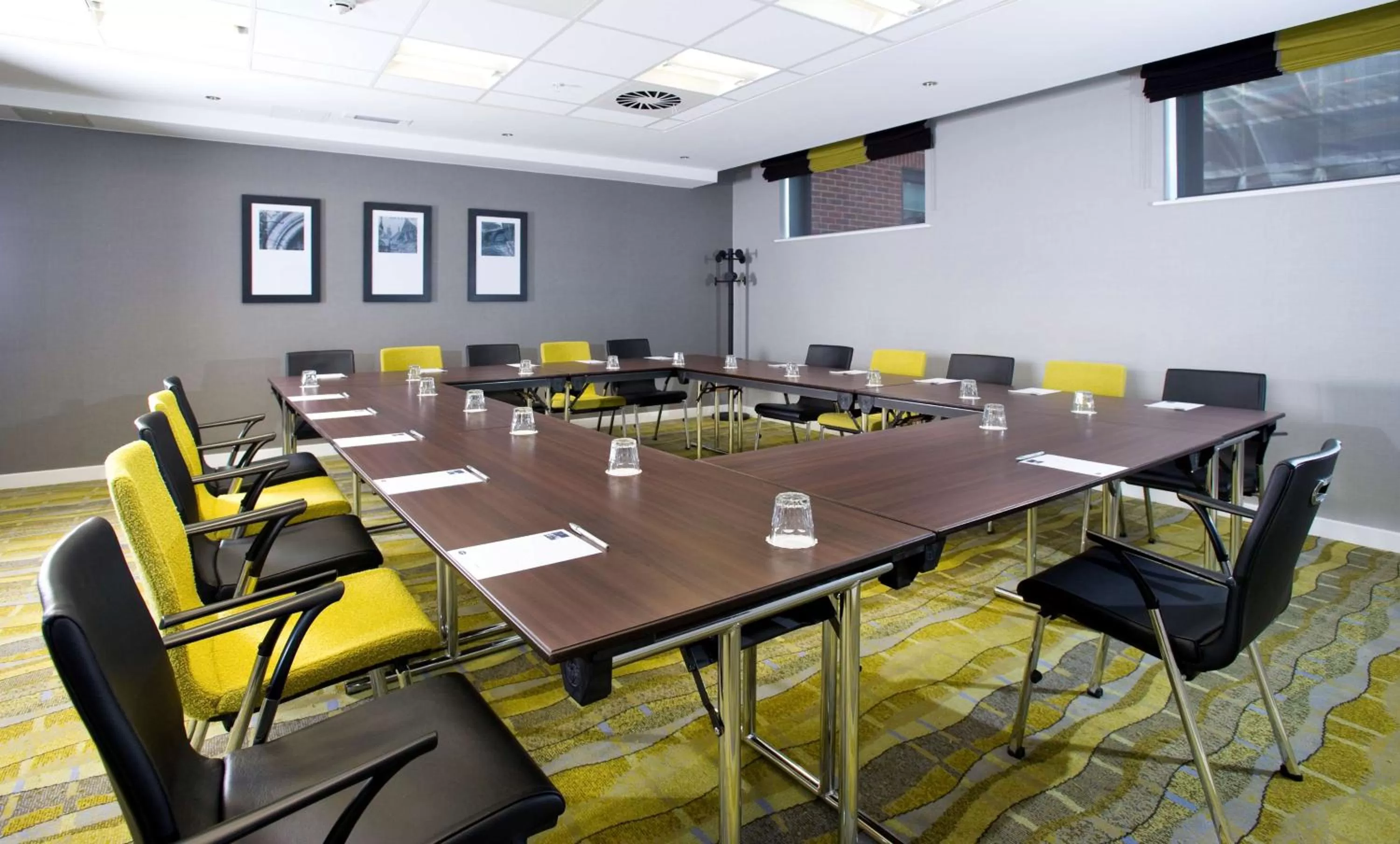 Meeting/conference room in Hampton By Hilton Liverpool City Centre