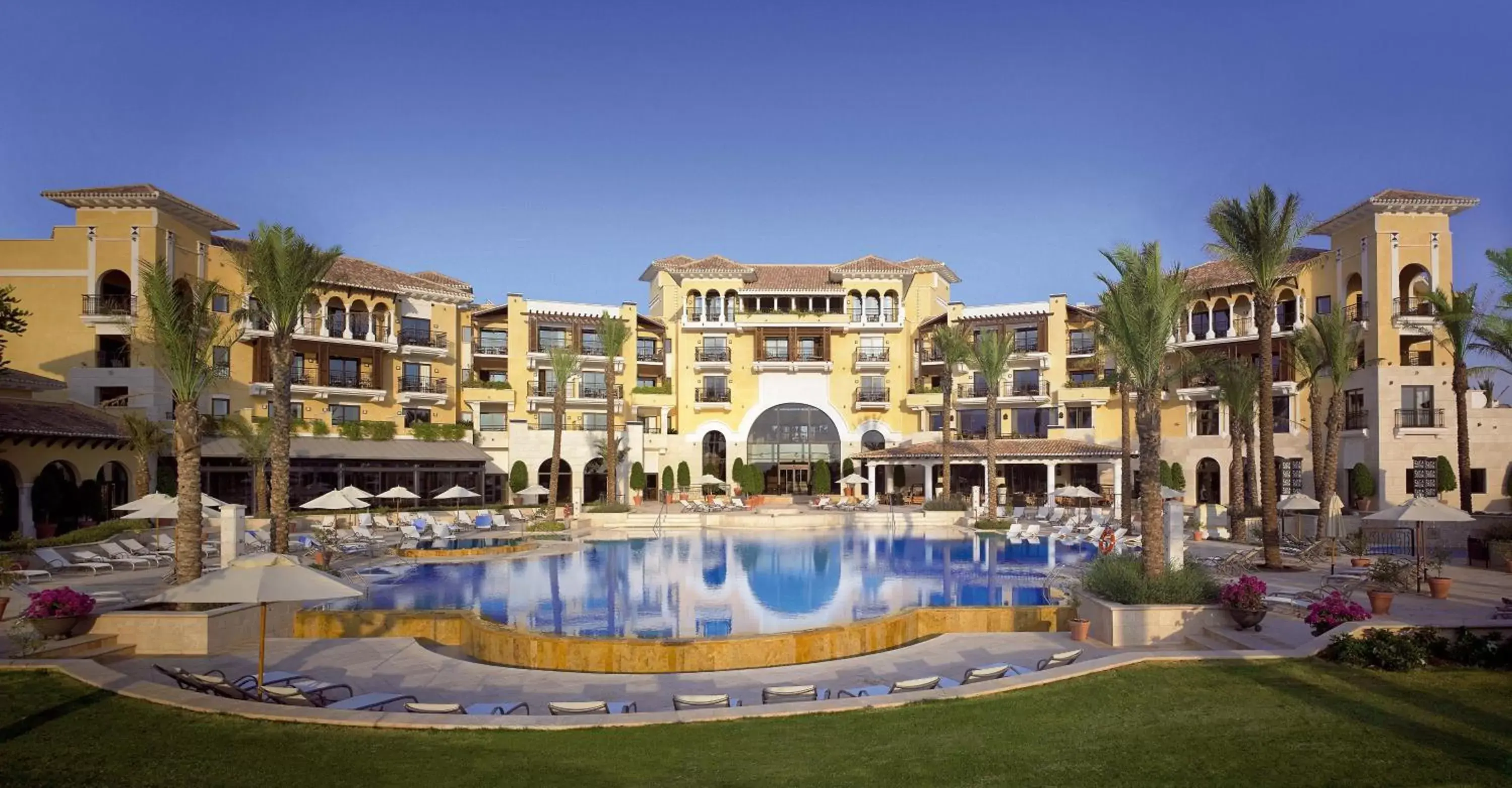 Property building in Ona Mar Menor Golf & Spa Property building in Ona Mar Menor Golf & Spa