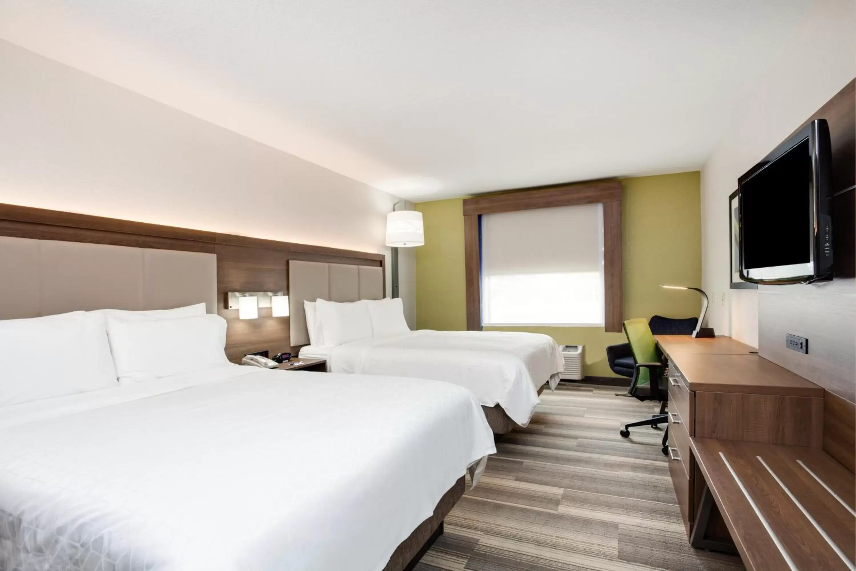 Photo of the whole room, Bed in Holiday Inn Express Hotel & Suites Clewiston, an IHG Hotel