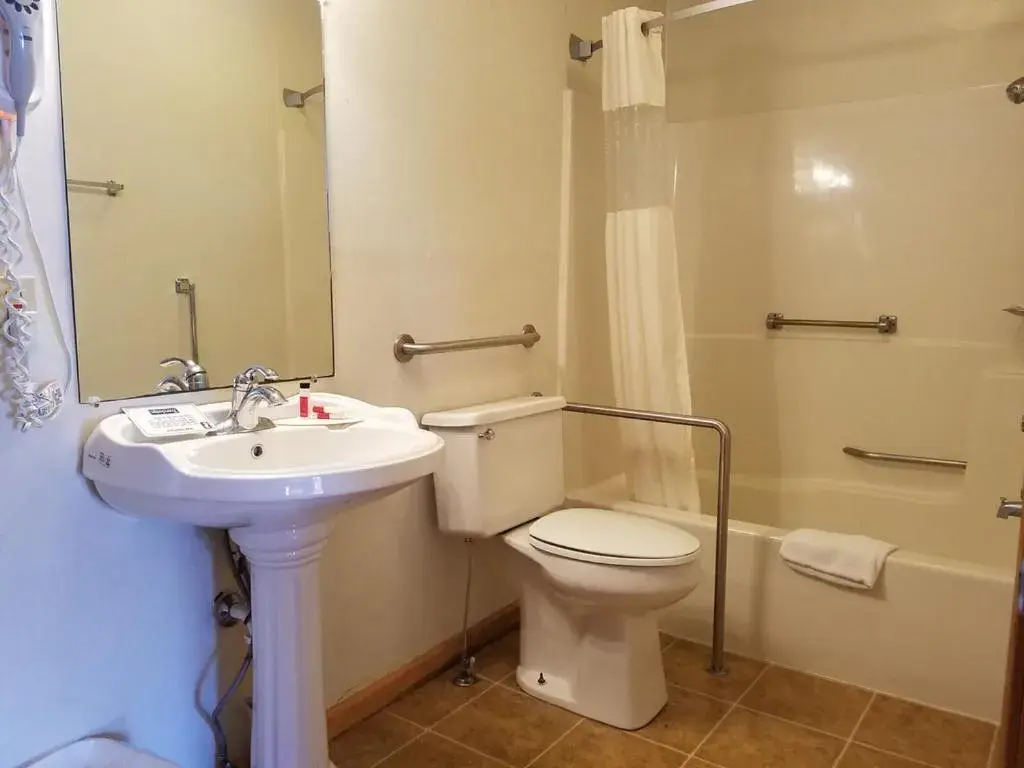 Bathroom in Travelodge by Wyndham Lake George NY