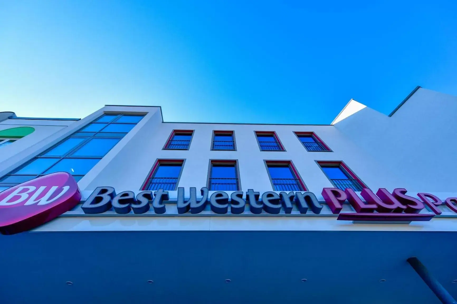 Facade/entrance in Best Western Plus Parkhotel & Spa Cottbus Facade/entrance in Best Western Plus Parkhotel & Spa Cottbus