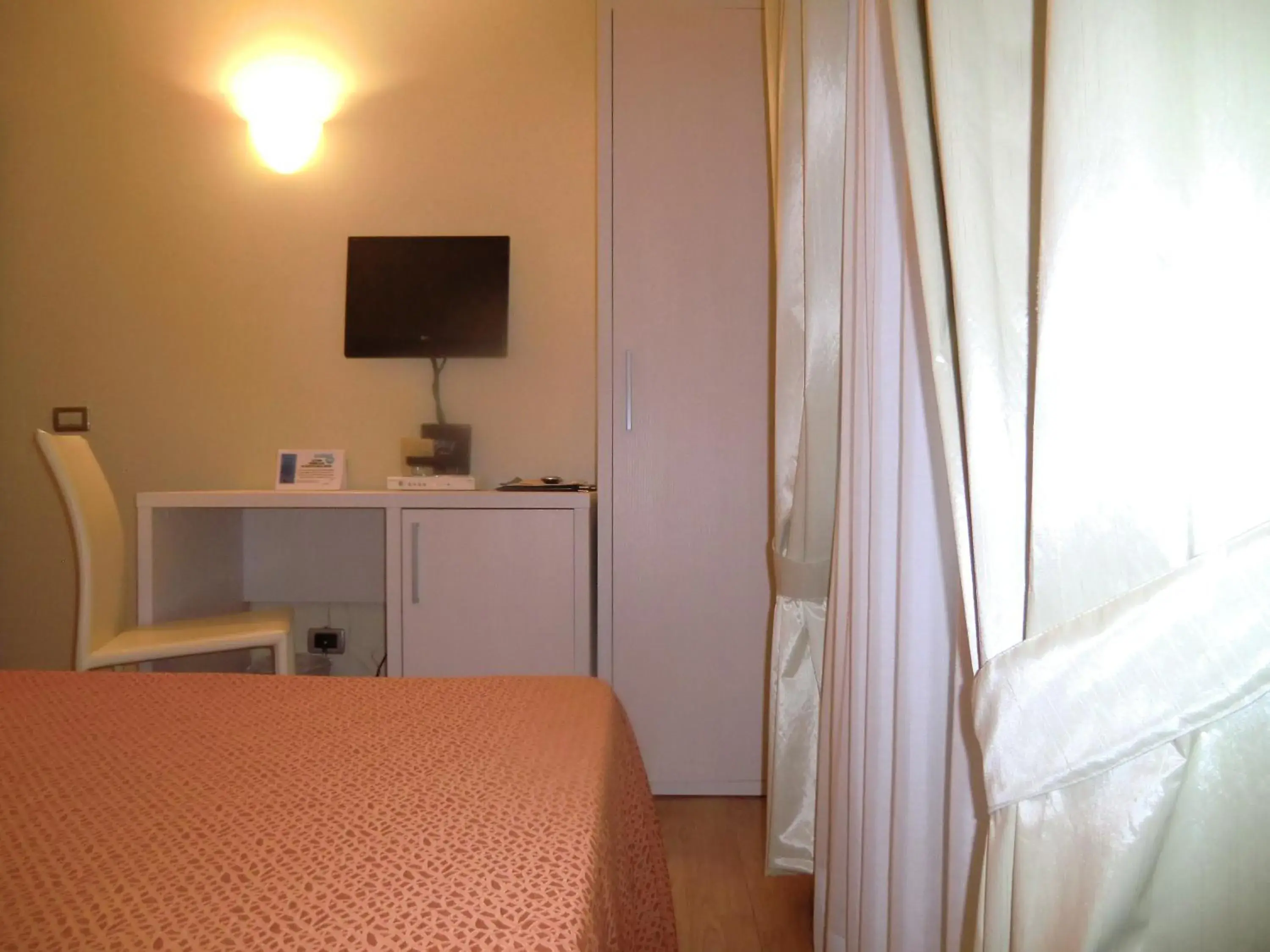 Bedroom, Bed in Hotel Cristoforo Colombo