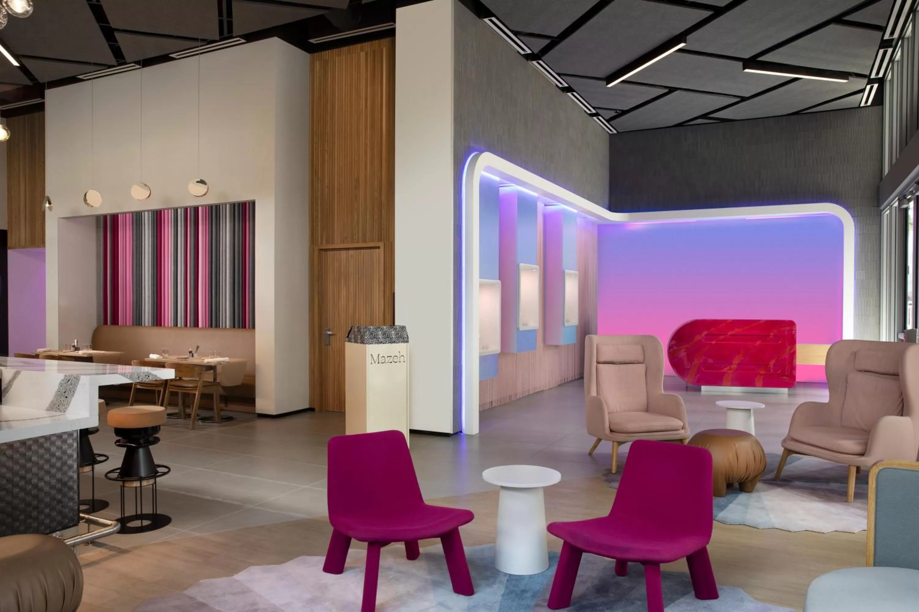 Restaurant/places to eat in YOTELPAD Miami