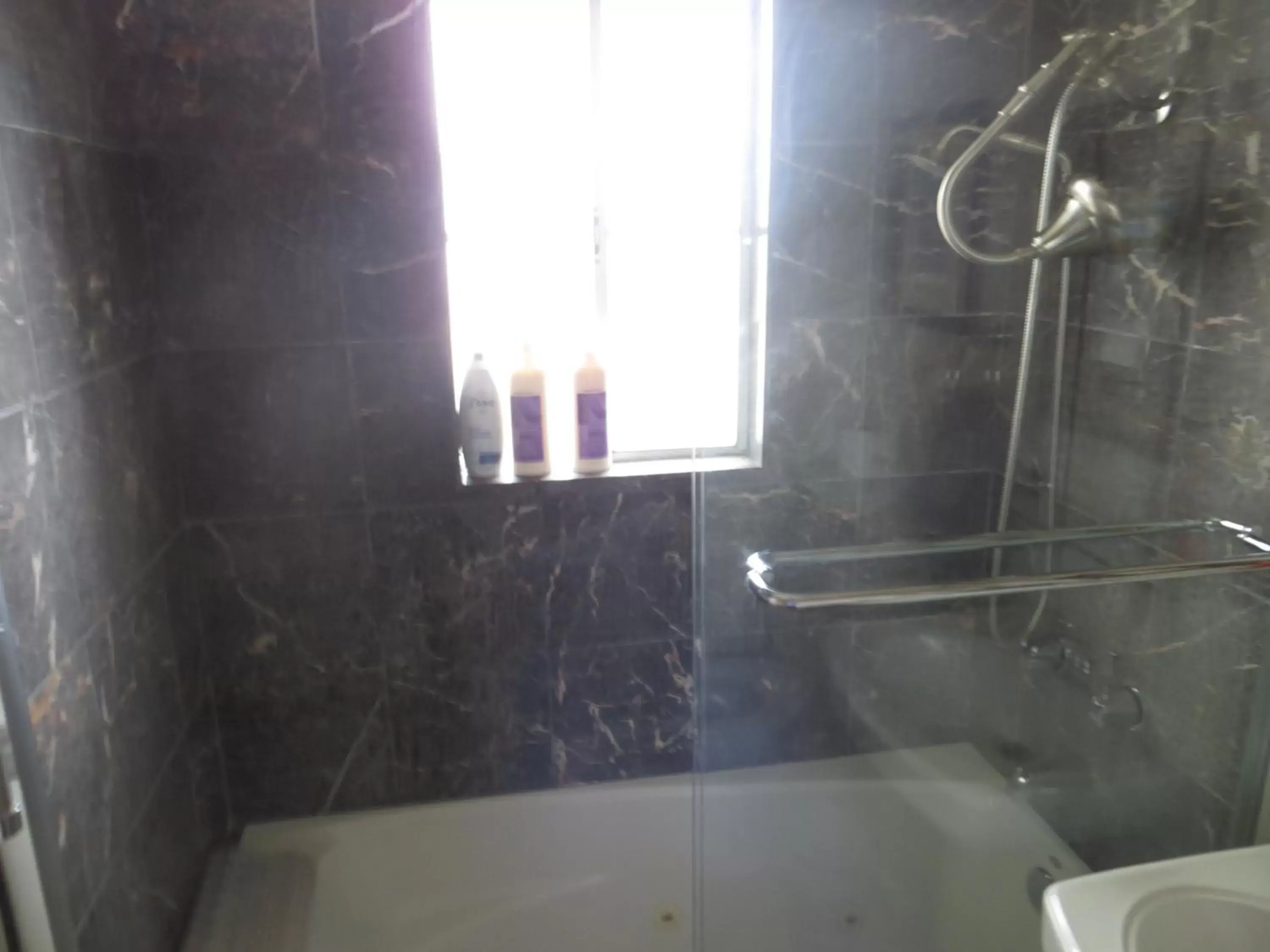 Bathroom in Always Inn San Clemente Bed & Breakfast by Elevate Rooms