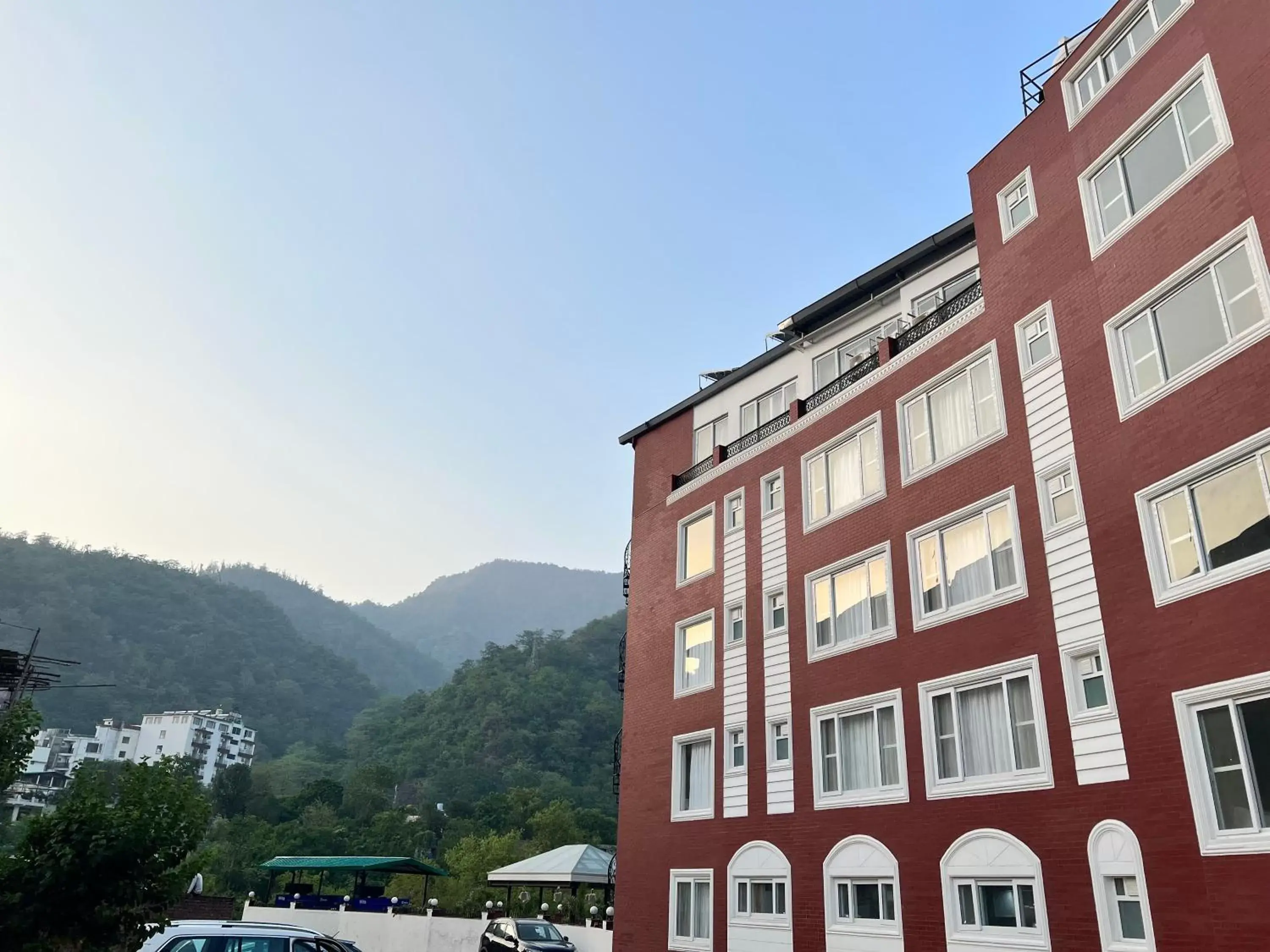 Property building in Terrakotta Rishikesh Property building in Terrakotta Rishikesh