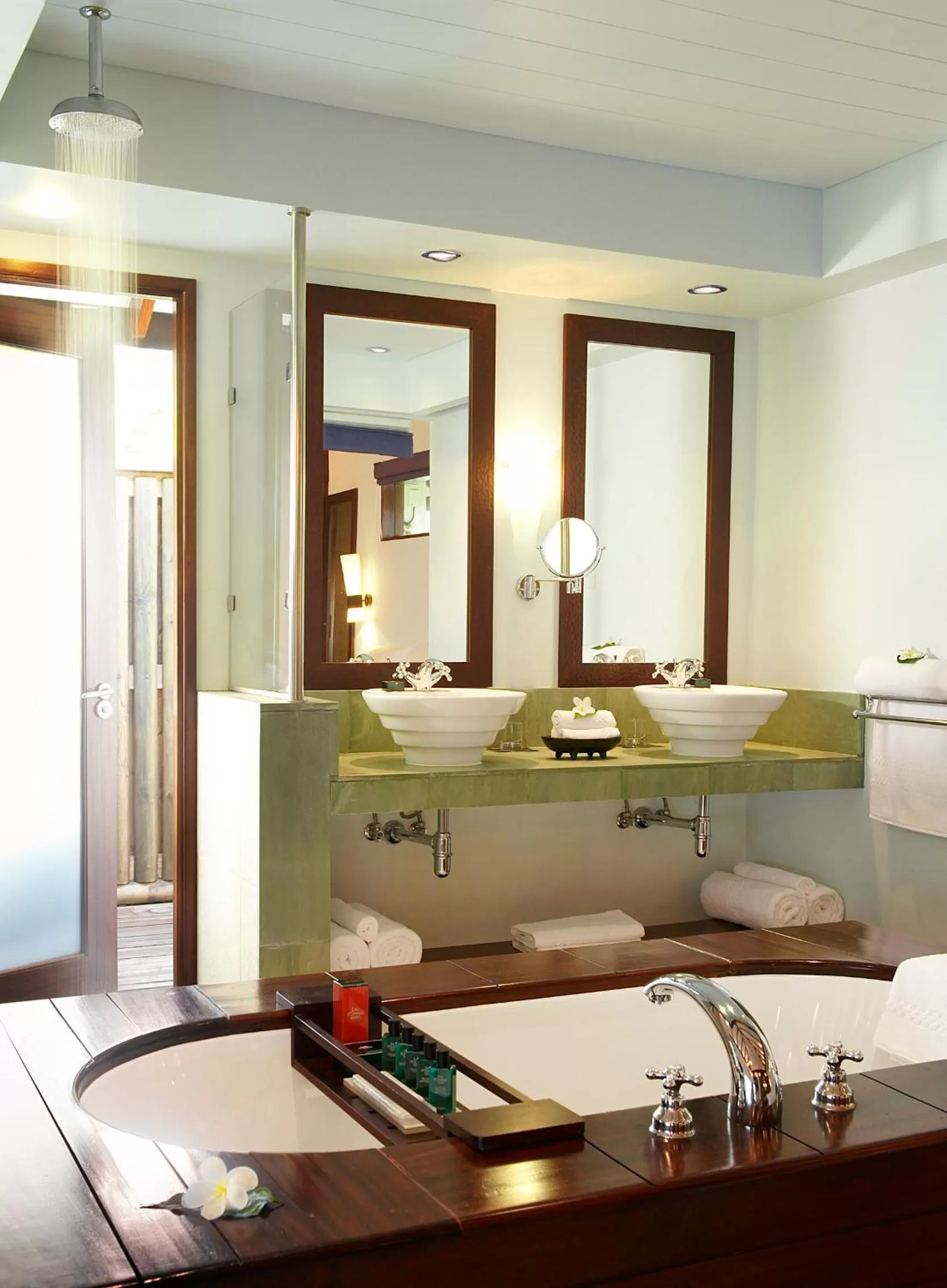 Toilet in Fisherman's Cove Resort - closed for complete renovation - Visit our sister property STORY Seychelles for your stay