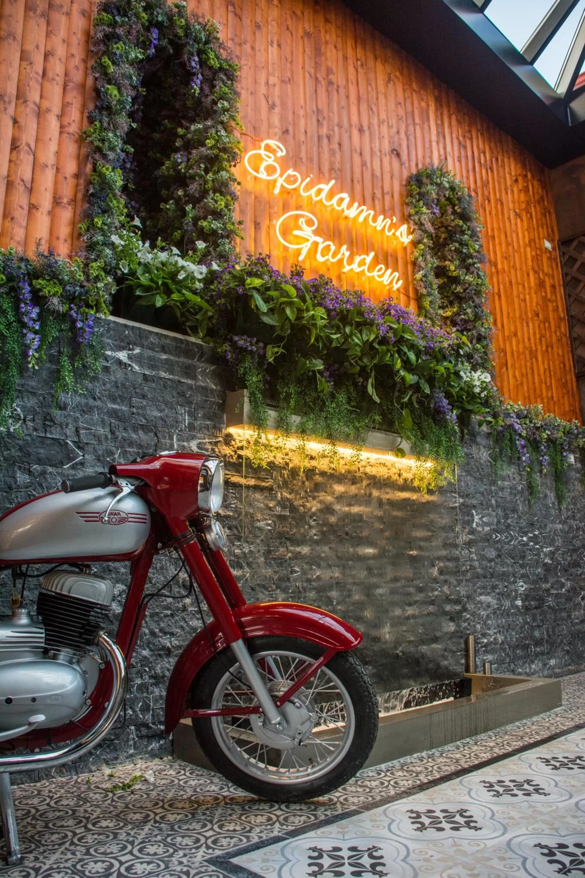 Lounge or bar in Hotel Epidamn Boutique & Spa