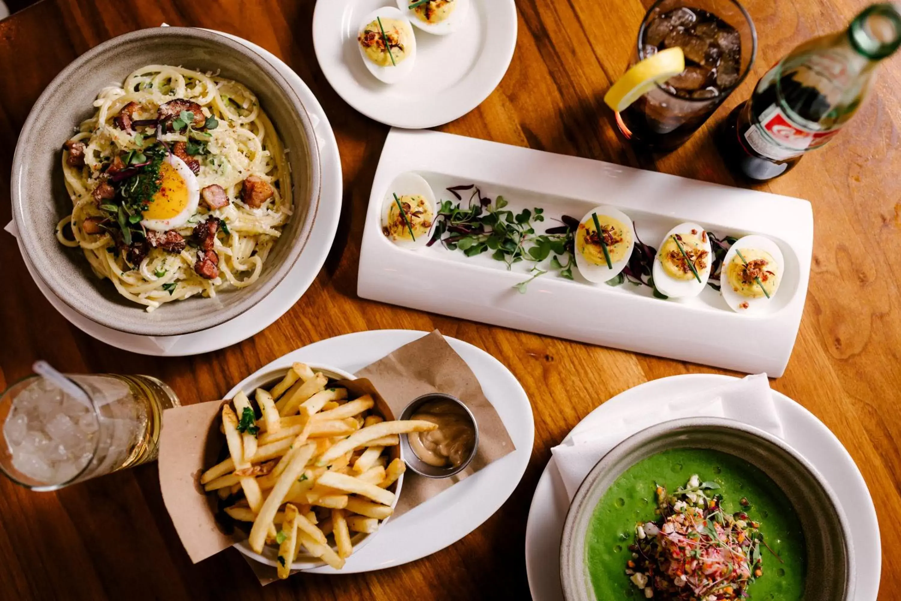 Food in The Study at Yale, Study Hotels