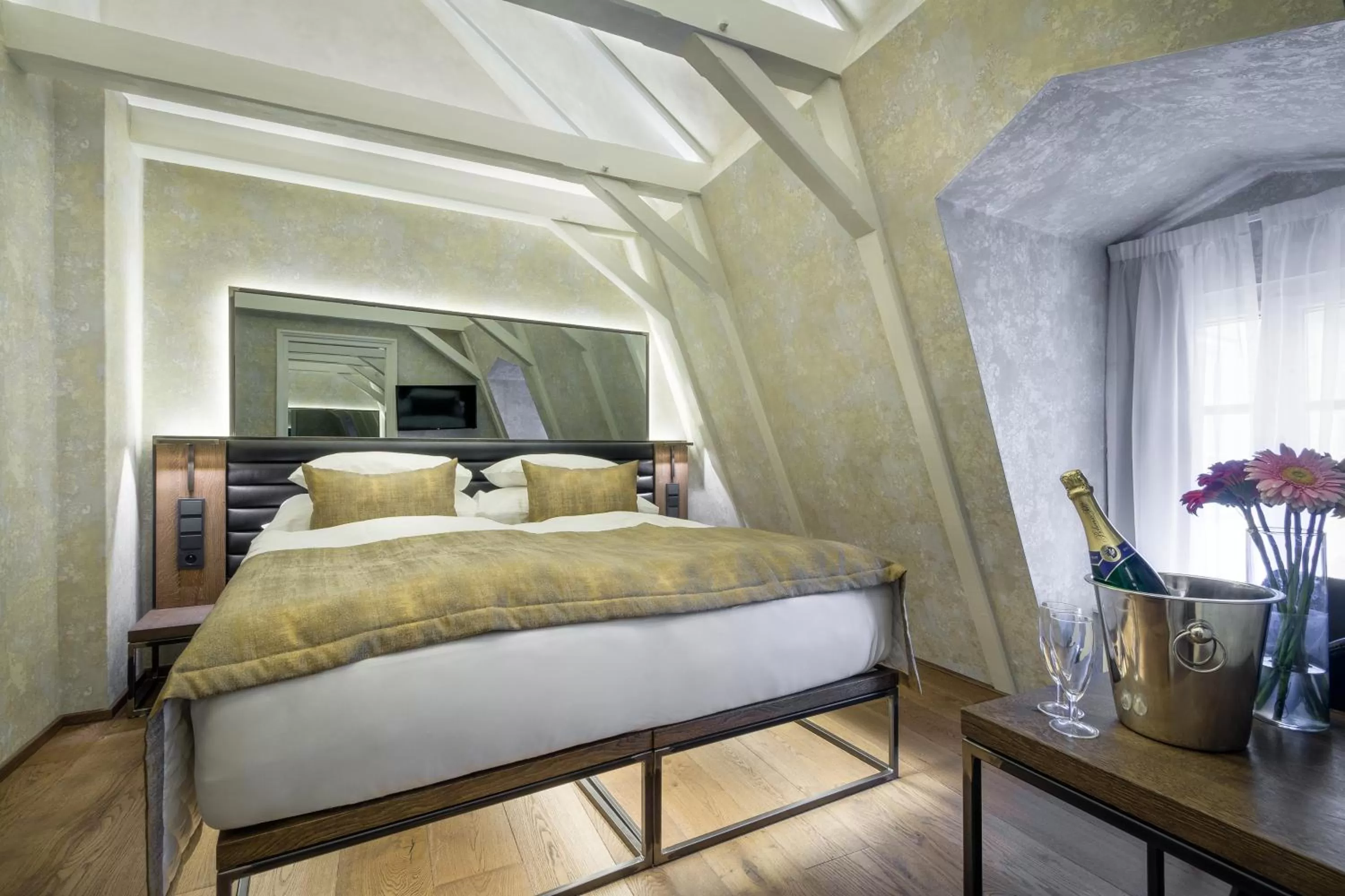 Bedroom, Bed in Hotel Waldstein