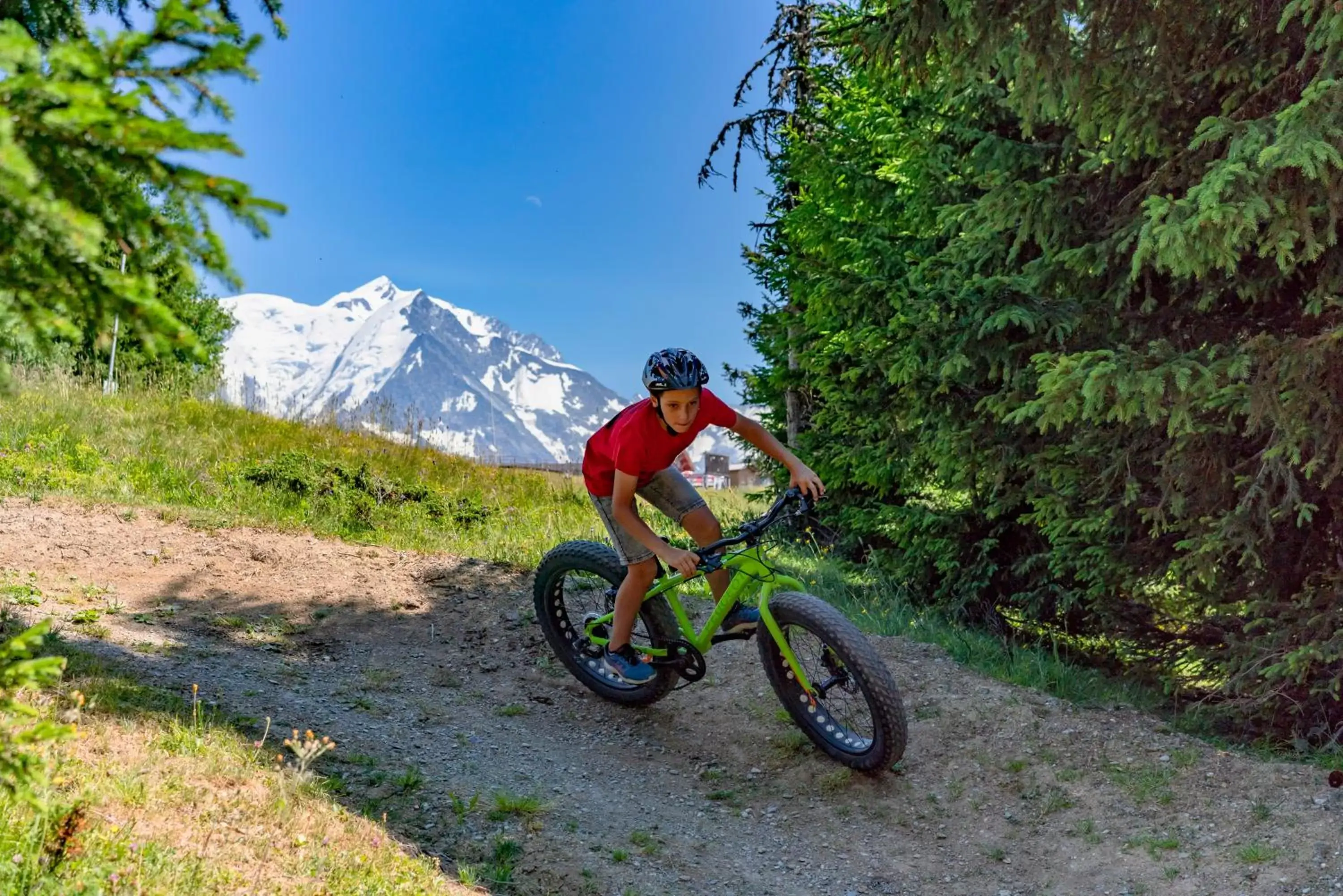 Cycling, Biking in SOWELL HOTELS Mont Blanc et SPA