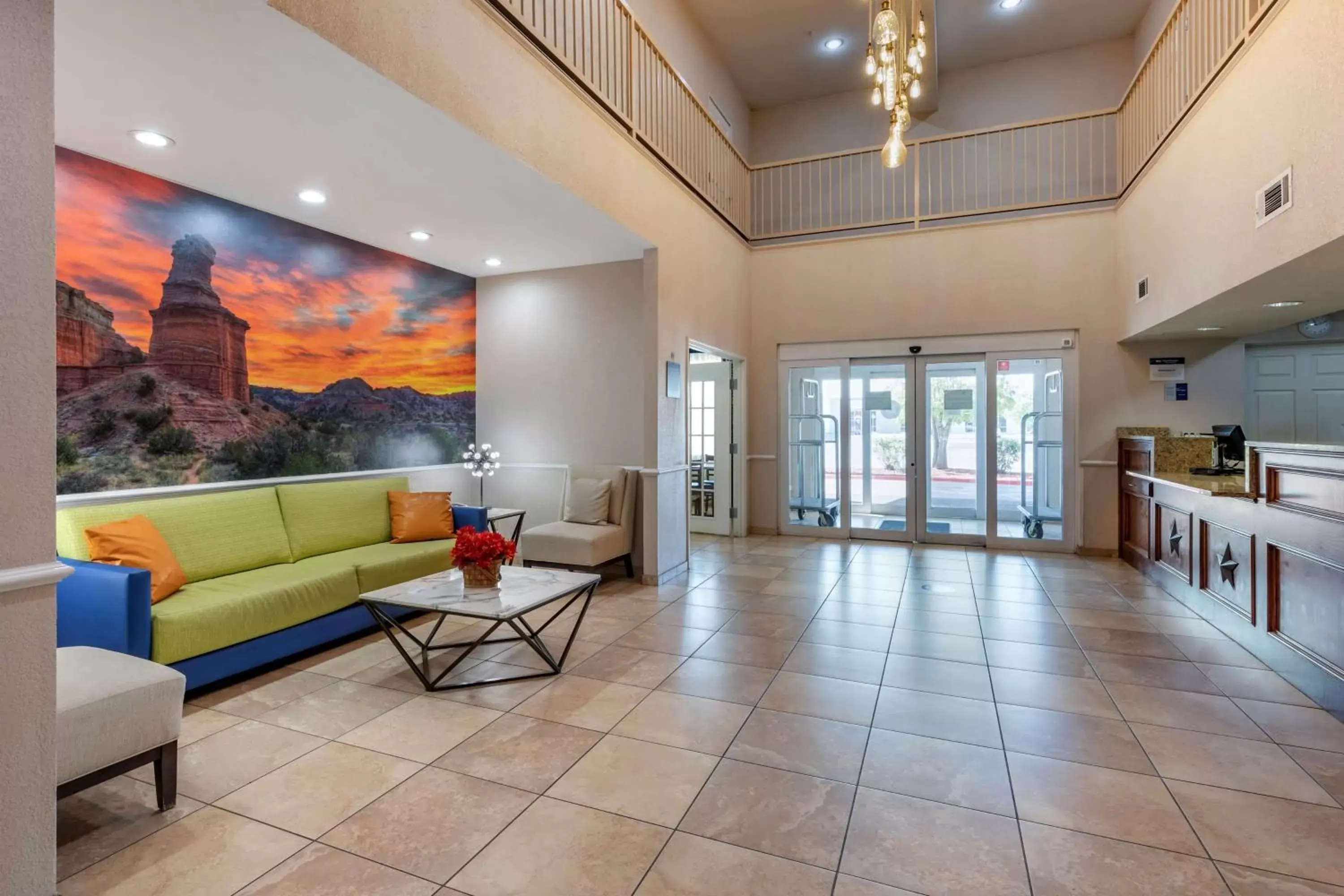 Lobby or reception in Best Western Palo Duro Canyon Inn & Suites