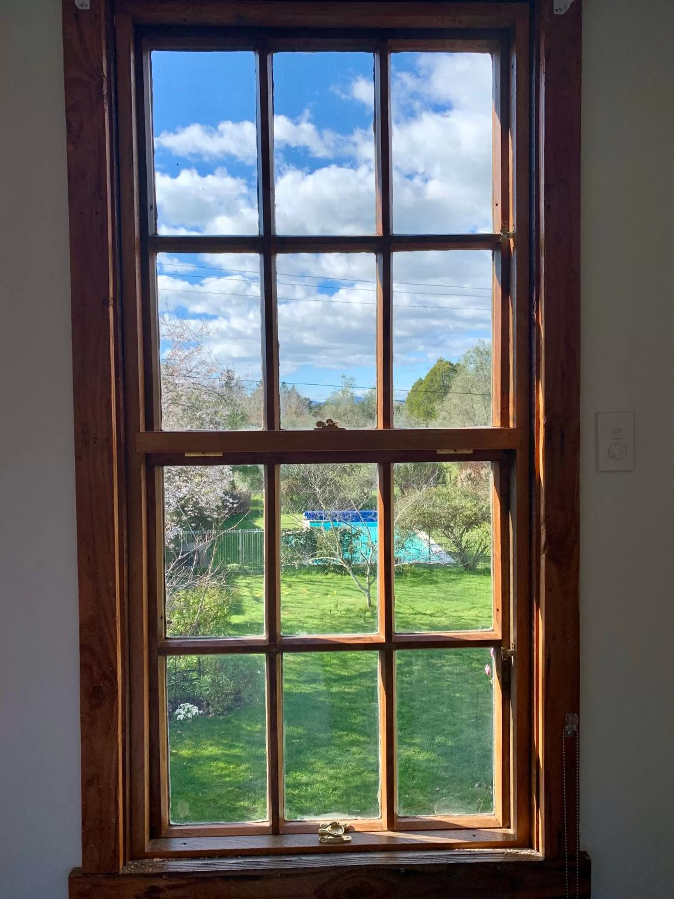 Garden View in Quail Farm, Colonial charm